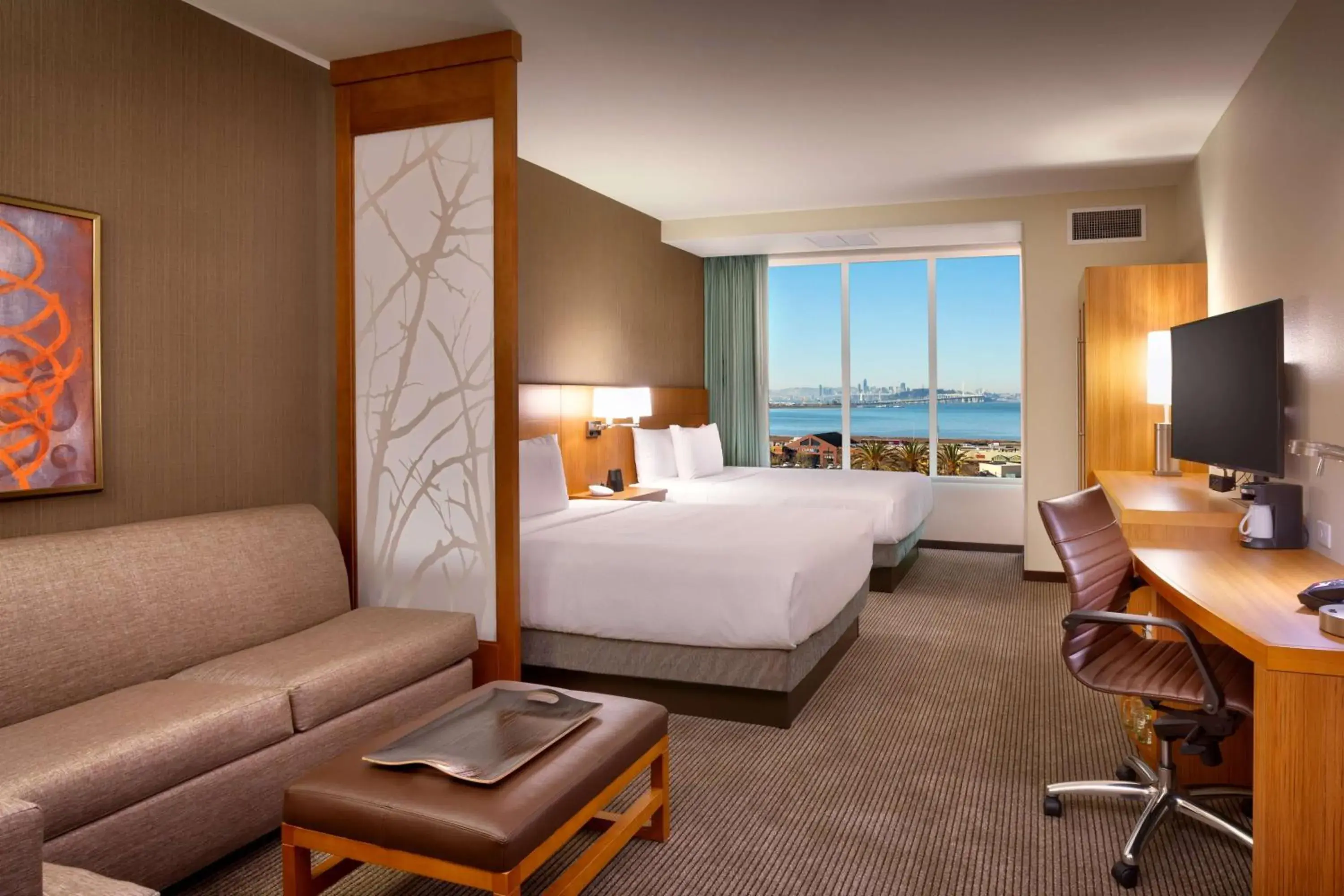 Queen Room with Two Queen Beds and Bay View in Hyatt Place Emeryville/San Francisco Bay Area Queen Room with Two Queen Beds and Bay View in Hyatt Place Emeryville/San Francisco Bay Area