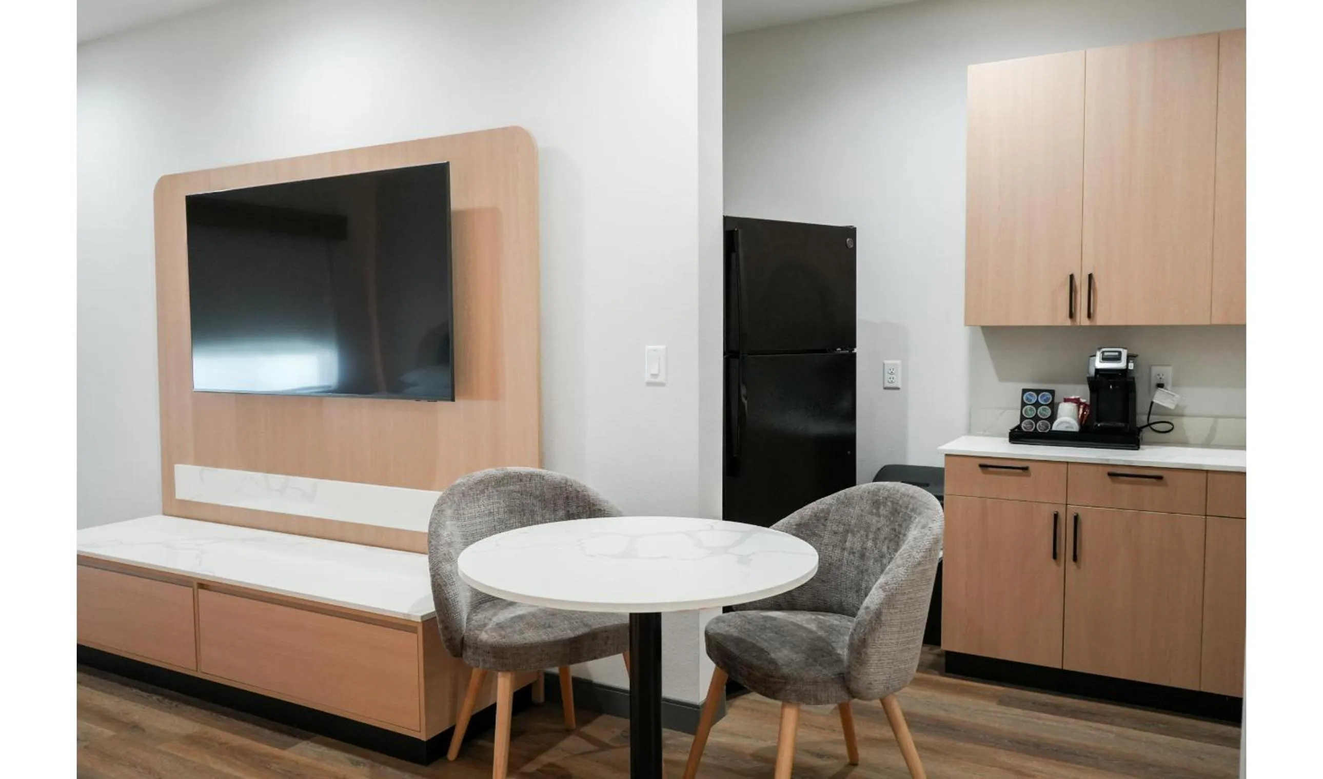 Seating area, Bed in Hotel Lydia