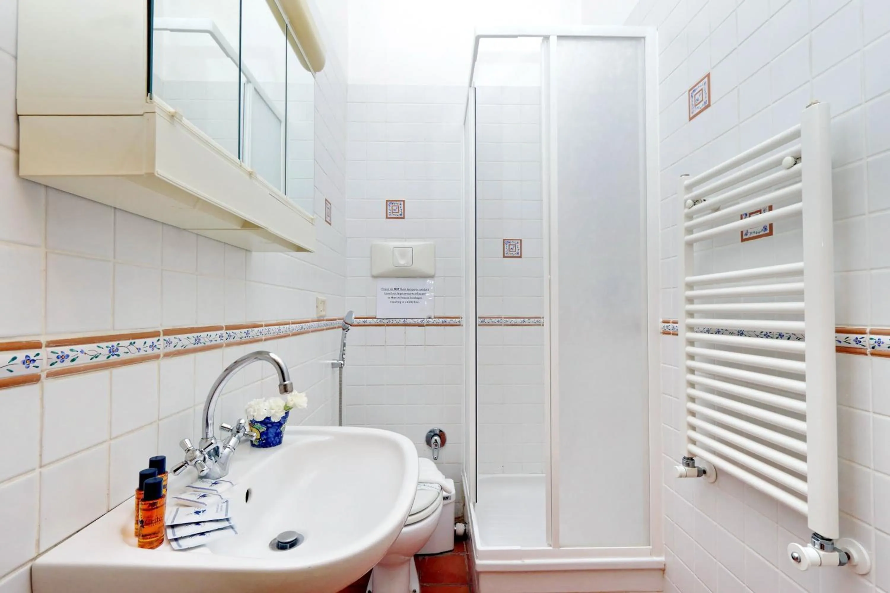 Bathroom in Romalibera