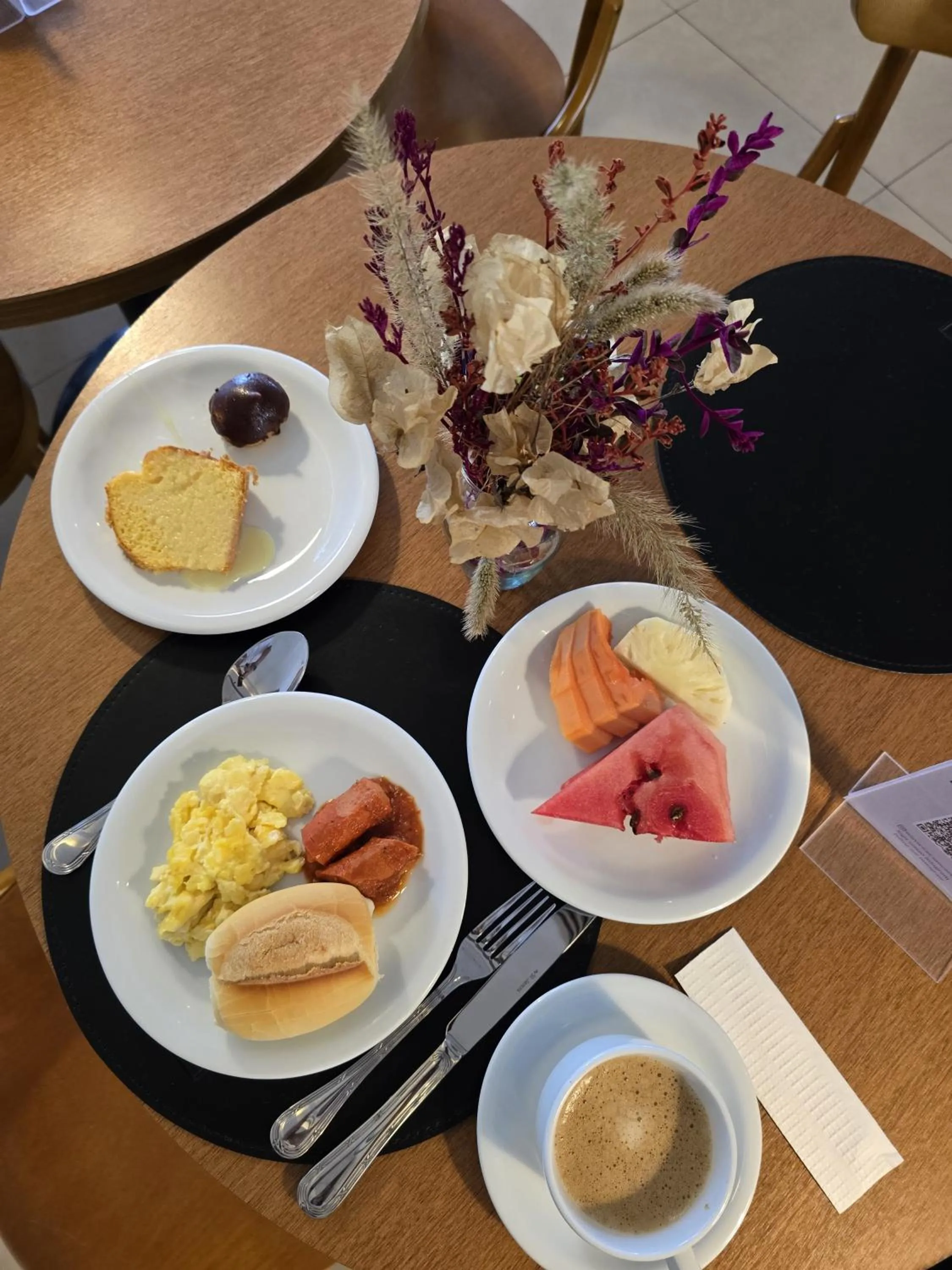 Restaurant/places to eat in Comfort Hotel São Caetano