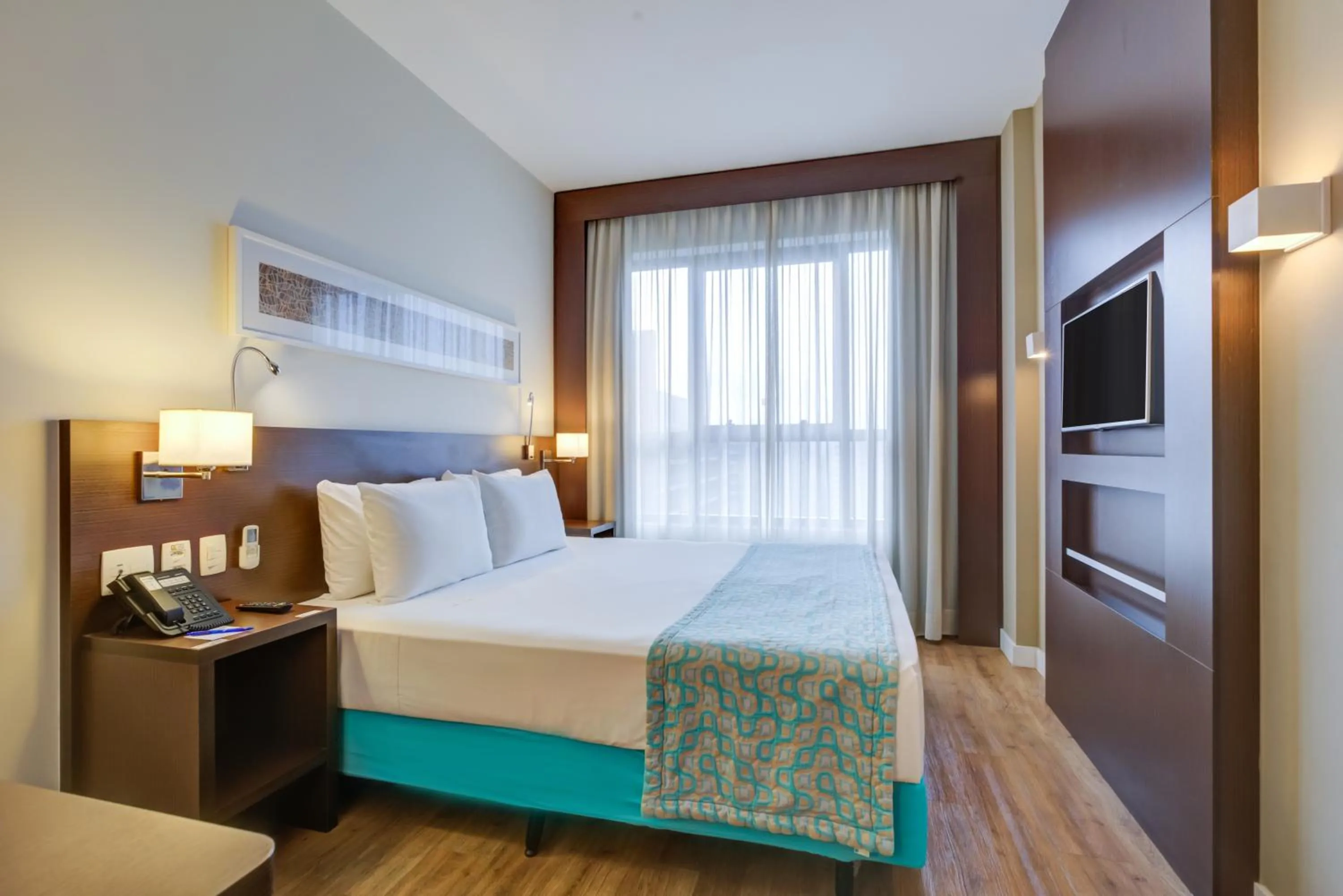 Bedroom, Bed in Comfort Hotel São Caetano