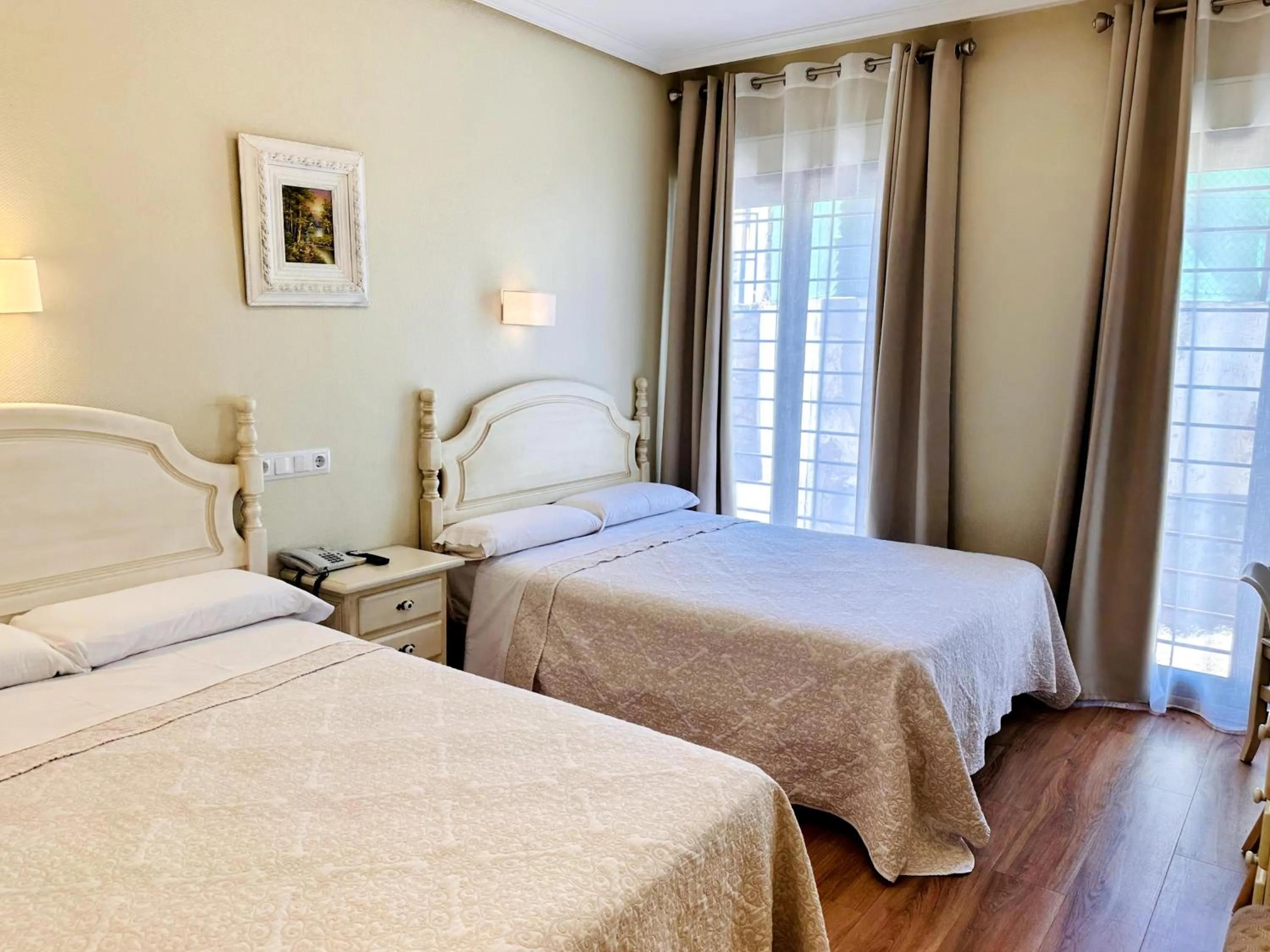 Photo of the whole room, Bed in Hostal Toledo