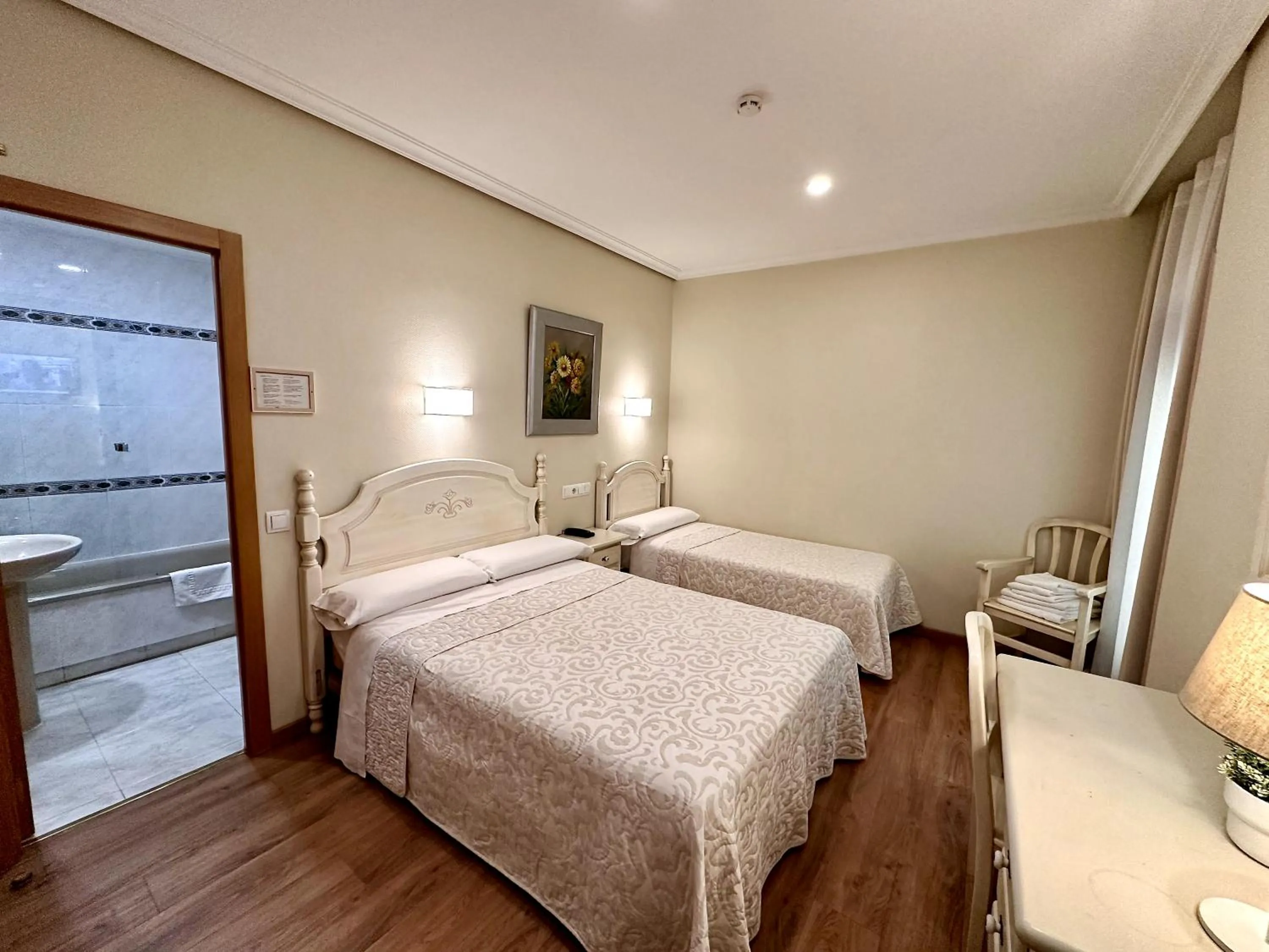 Photo of the whole room, Bed in Hostal Toledo