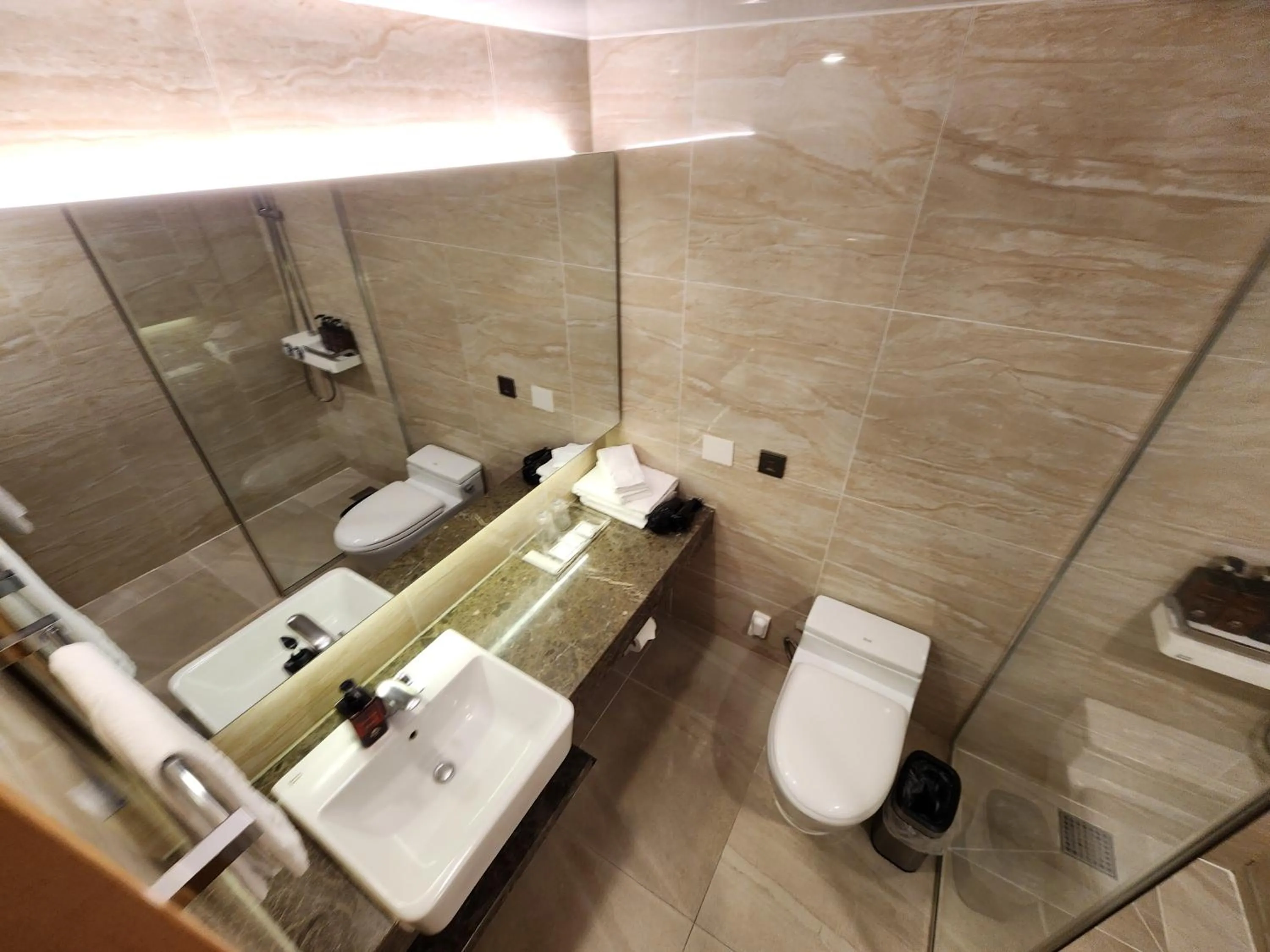 Toilet in Seogwipo JS Hotel