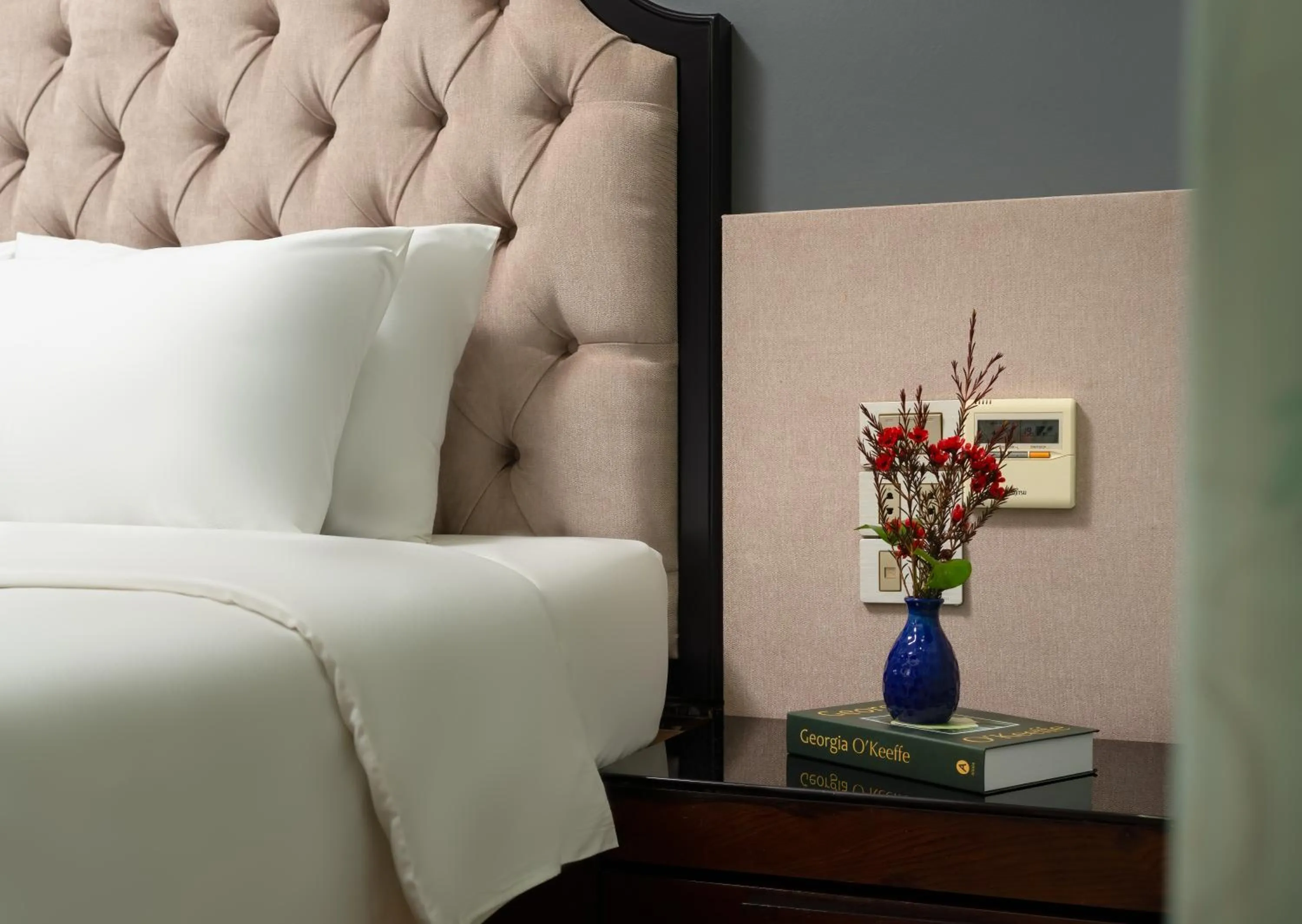 Bed in Bella Rosa Suite Hotel & Spa