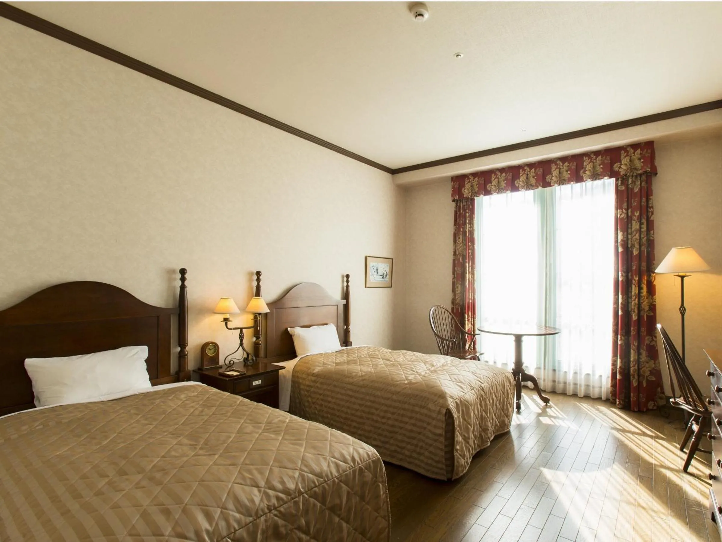 Bed in Blue Ridge Hotel