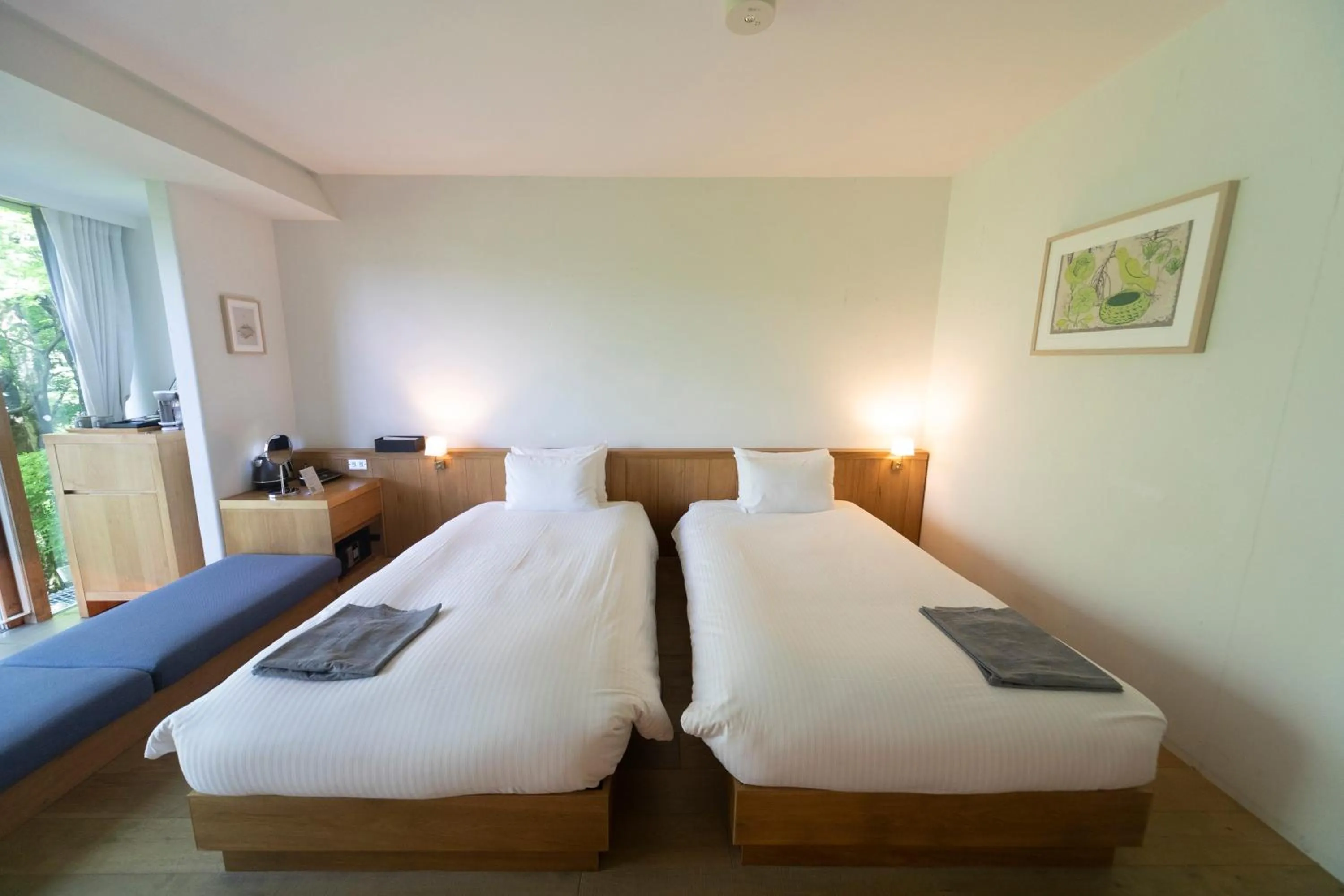 Bed in Hakone Retreat Före