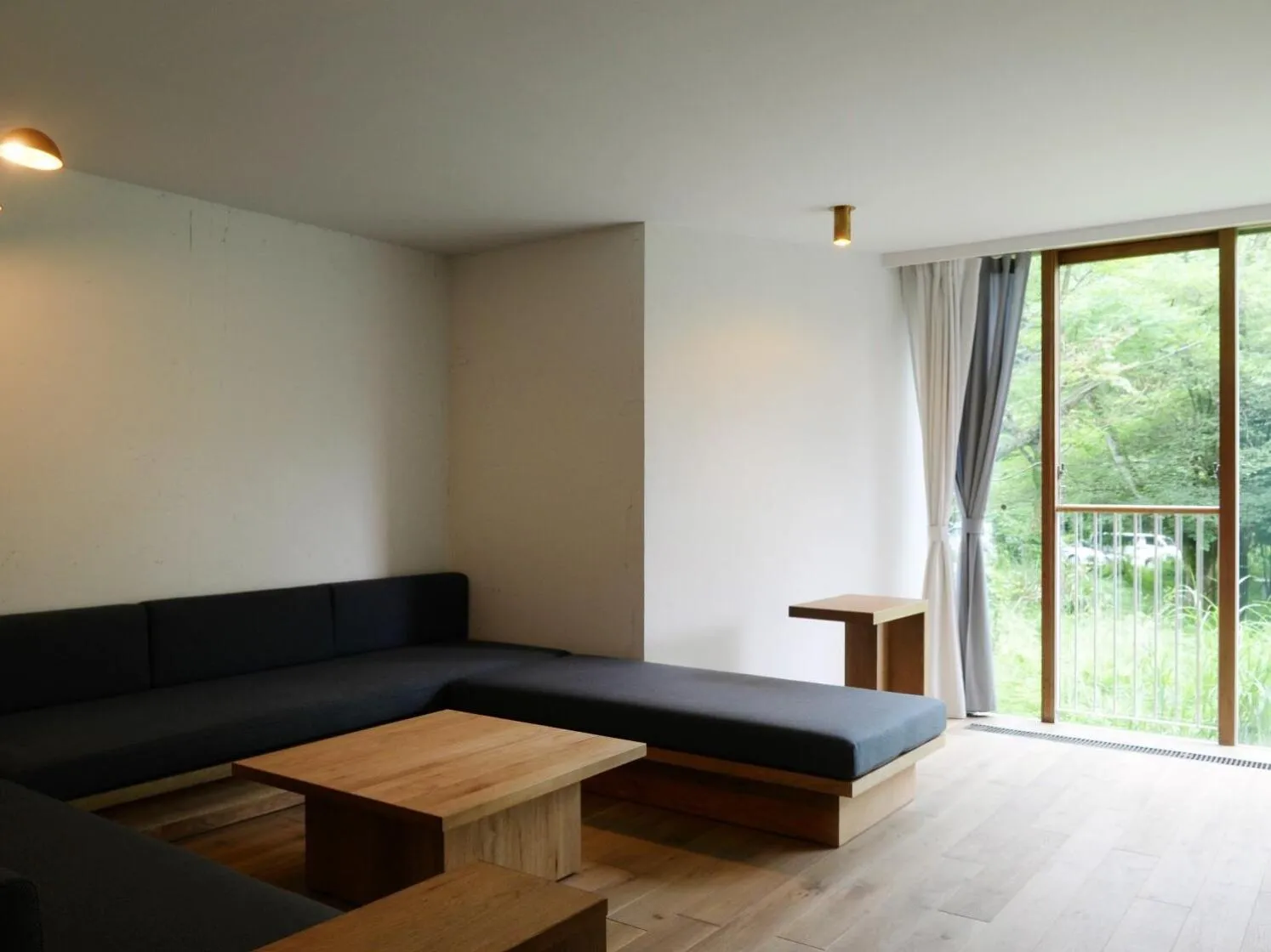 Living room in Hakone Retreat Före