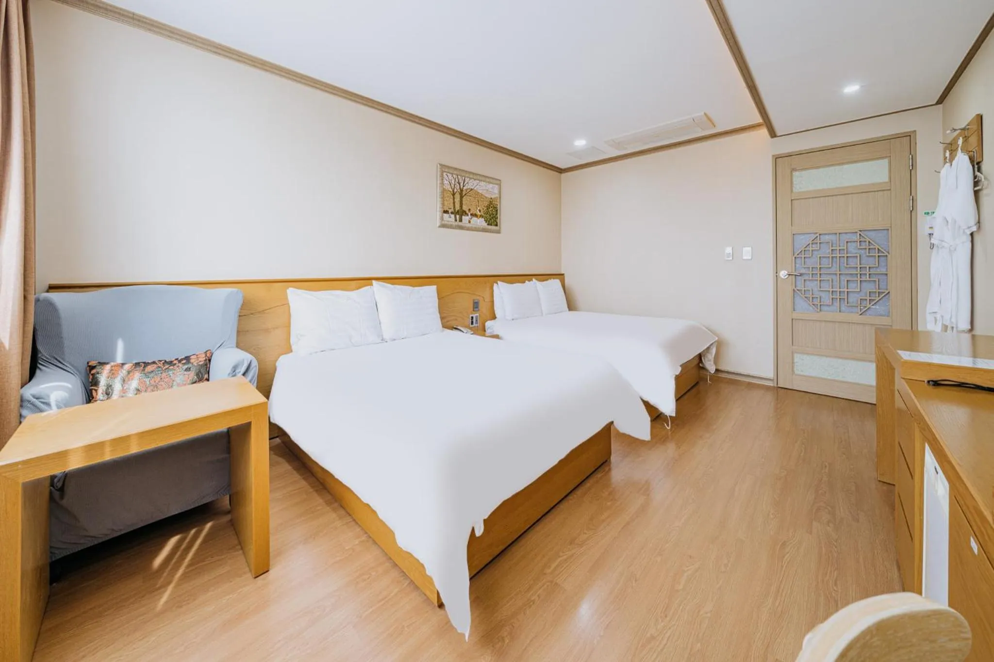 Bed in Nohyung Hotel