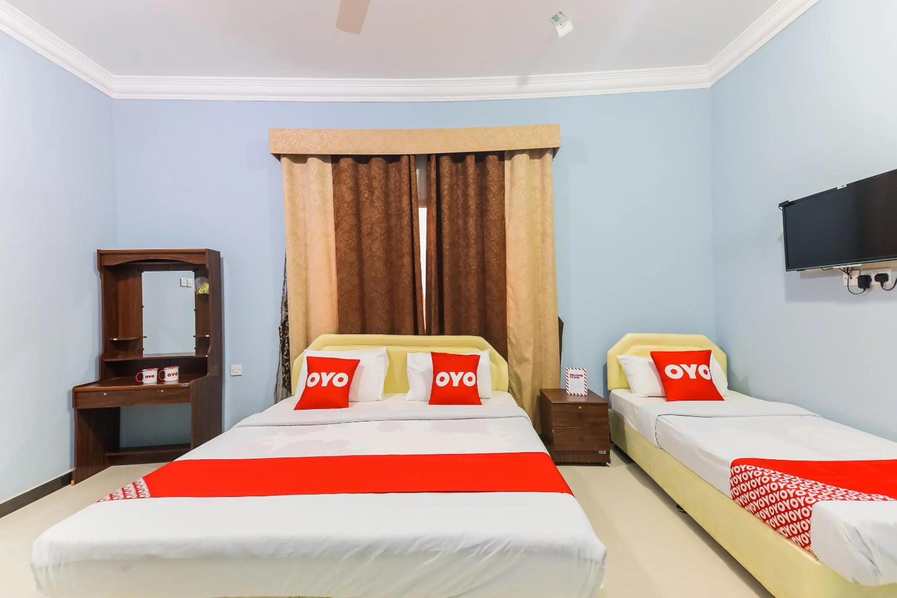 Photo of the whole room, Bed in Super OYO 110 Ras Al Hadd Guest House