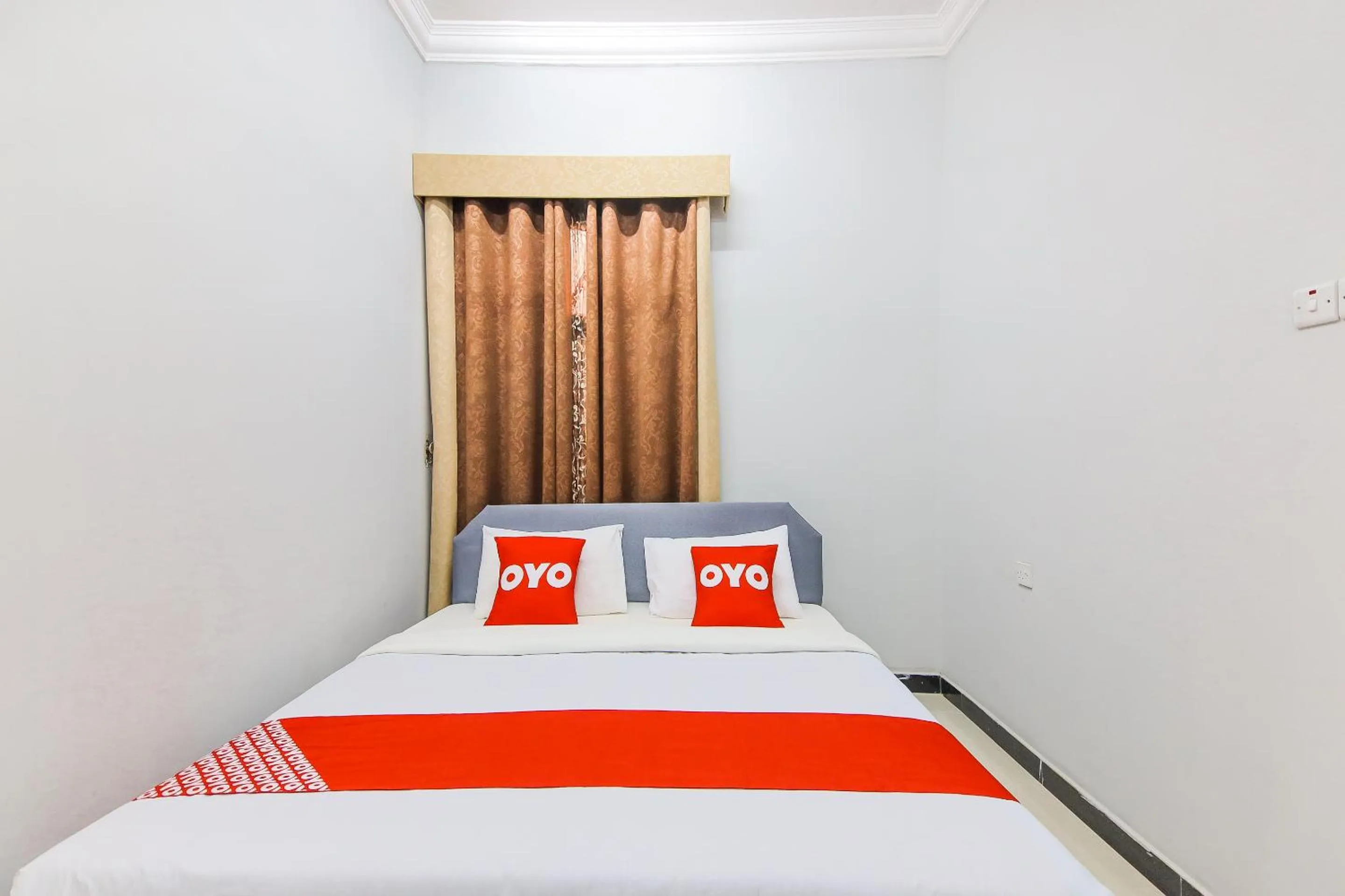 Photo of the whole room, Bed in Super OYO 110 Ras Al Hadd Guest House