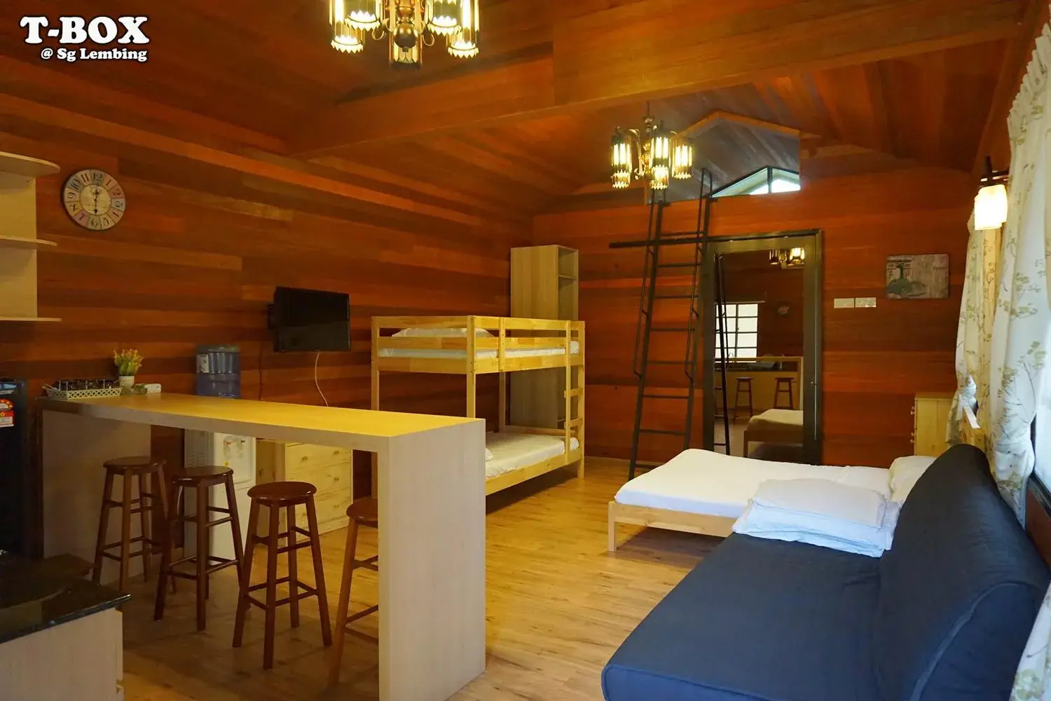 Wooden Cottage in T-Box Sungai Lembing Wooden Cottage in T-Box Sungai Lembing