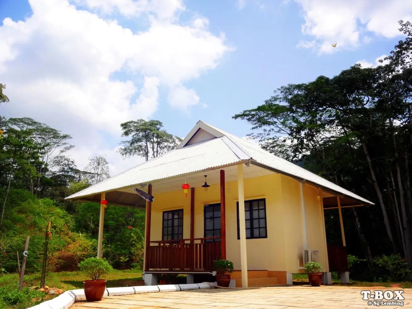 Property building in T-Box Sungai Lembing