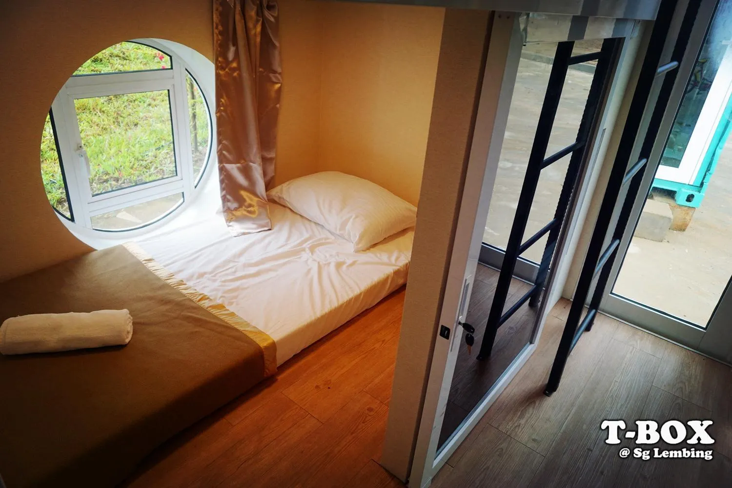 Bed in T-Box Sungai Lembing