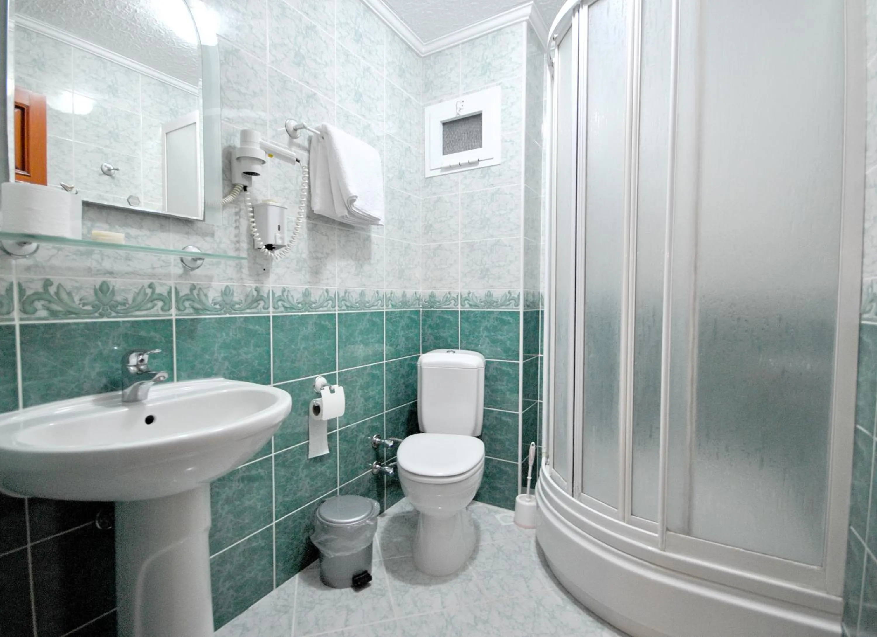 Bathroom in Side Hotel