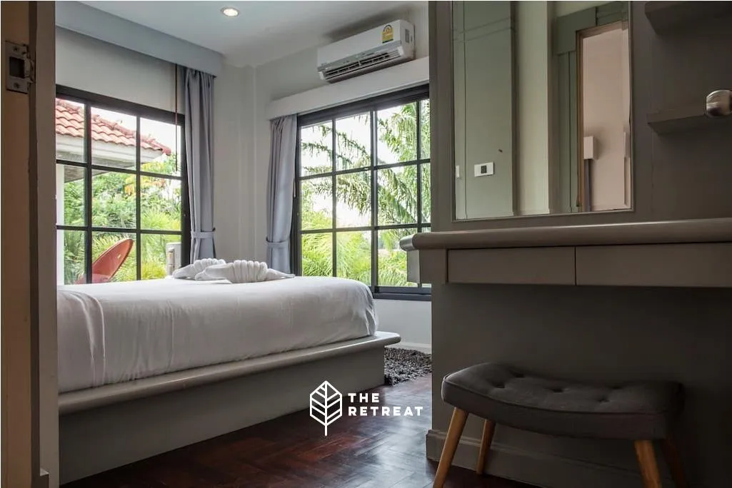 Bed in The Retreat Ao nang Private Pool Villa