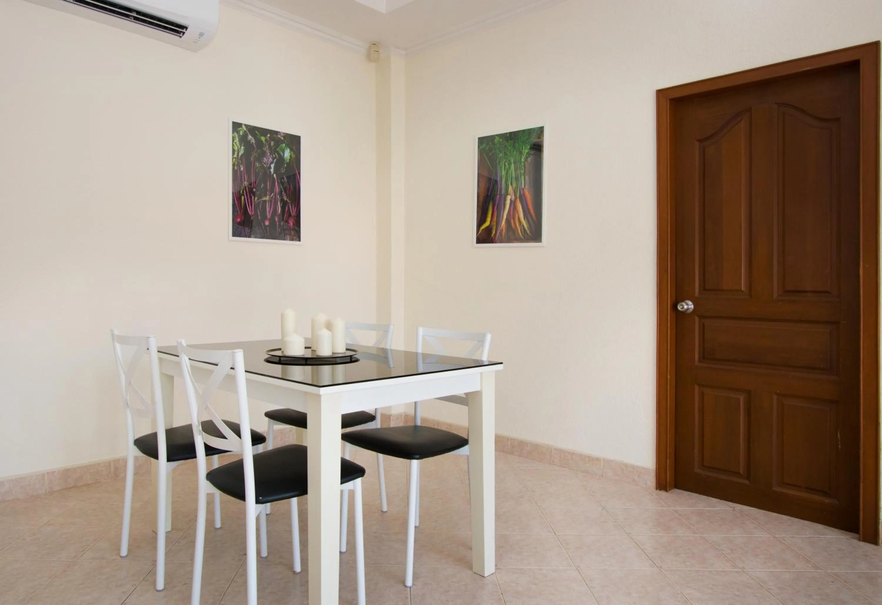 Dining area in Magic Villas Pattaya