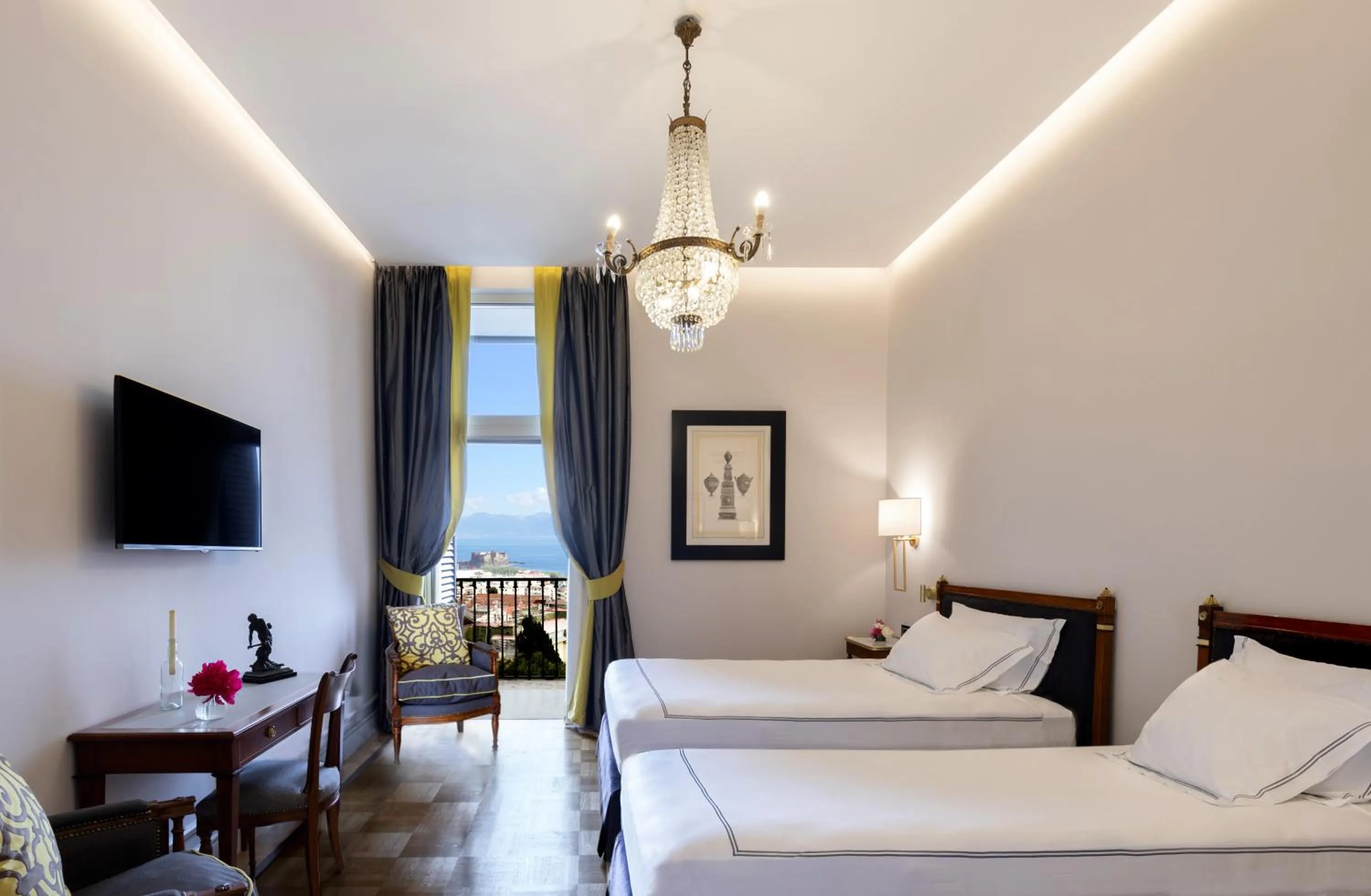 Bed in Grand Hotel Parker's