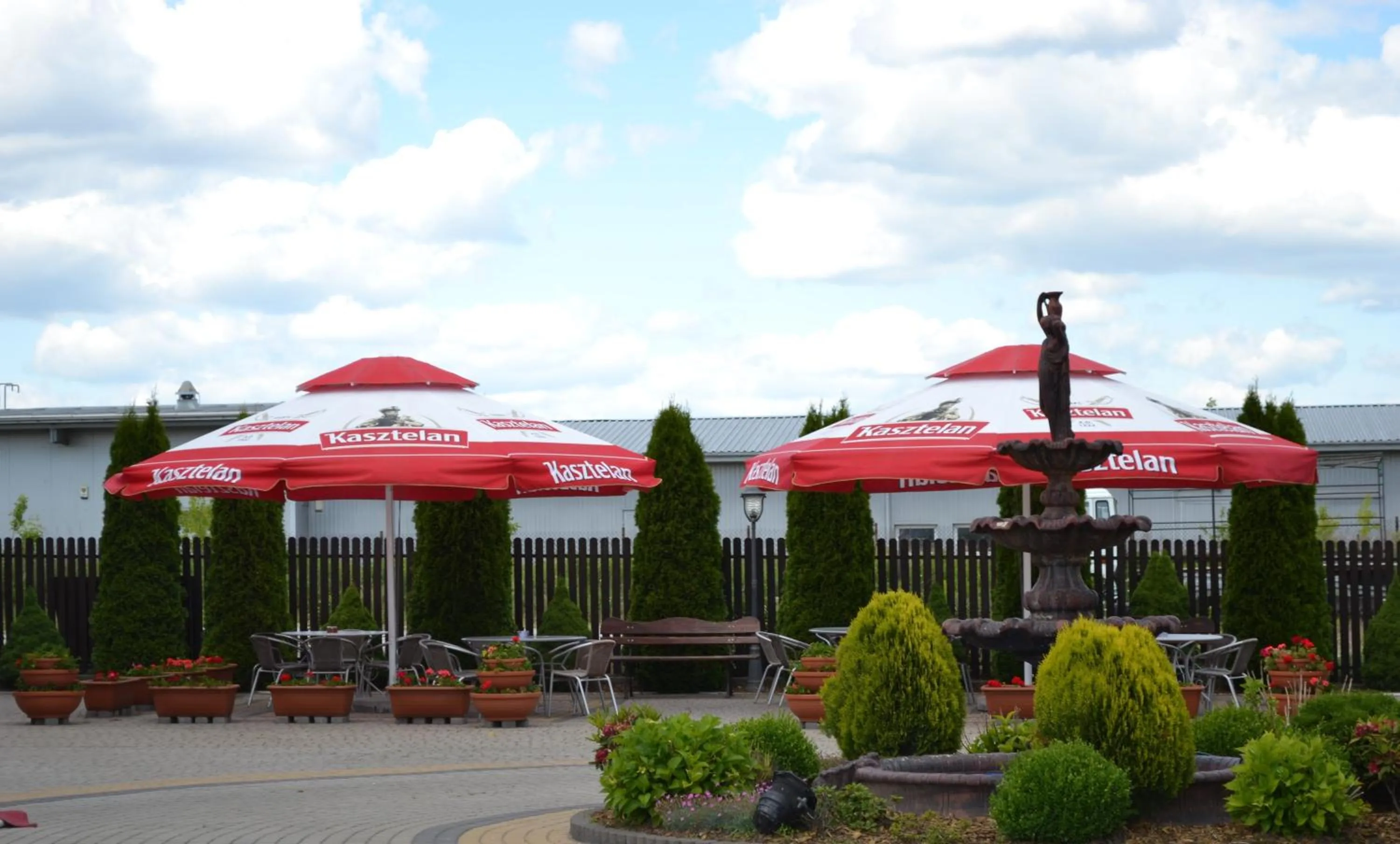 Garden in Hotelik Karter