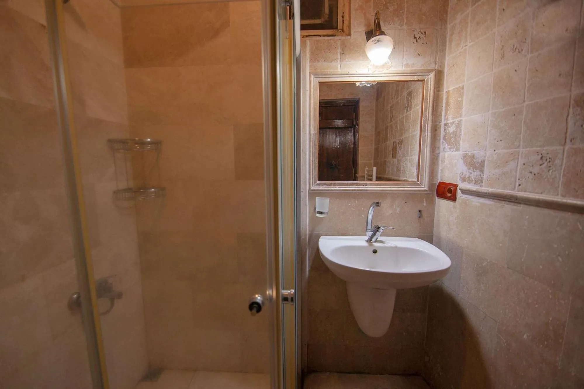 Shower in Center Cave House