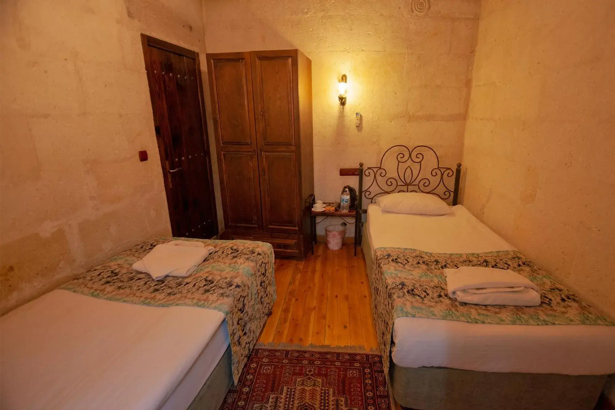 Basic Twin Room in Cappadocia Cave Rooms Basic Twin Room in Cappadocia Cave Rooms