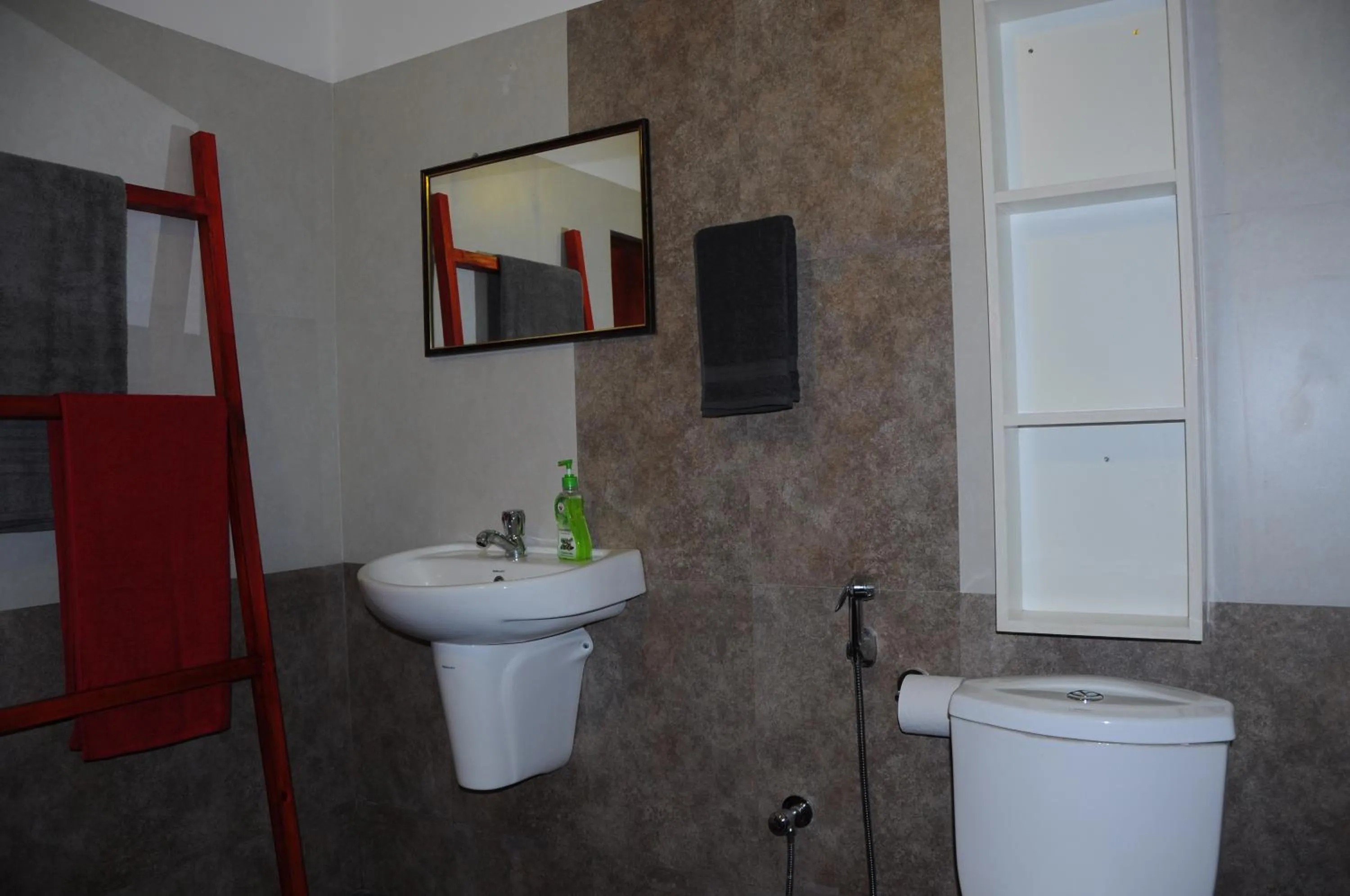 Bathroom in Alleppey Beach Garden