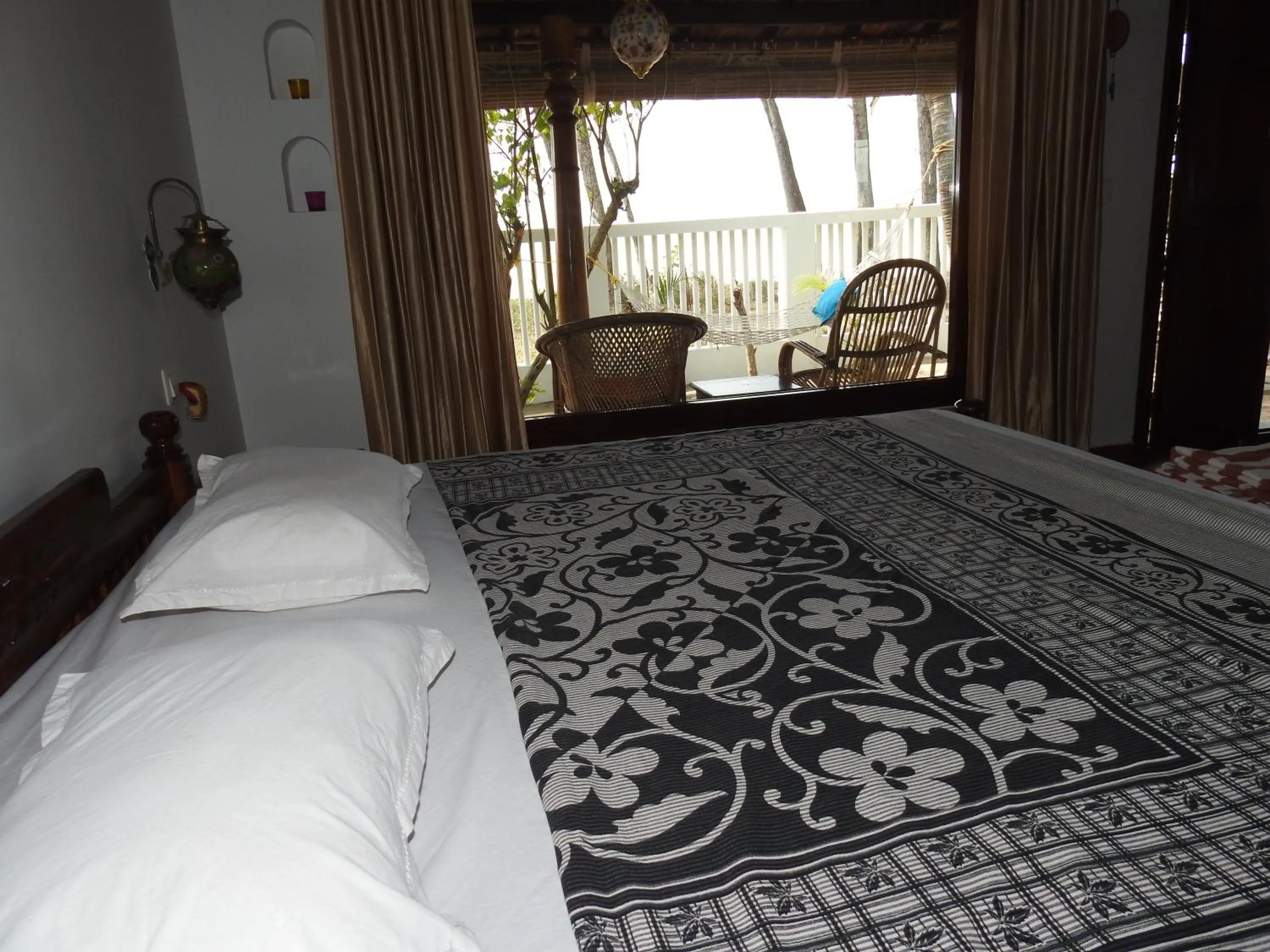 Bed in Alleppey Beach Garden