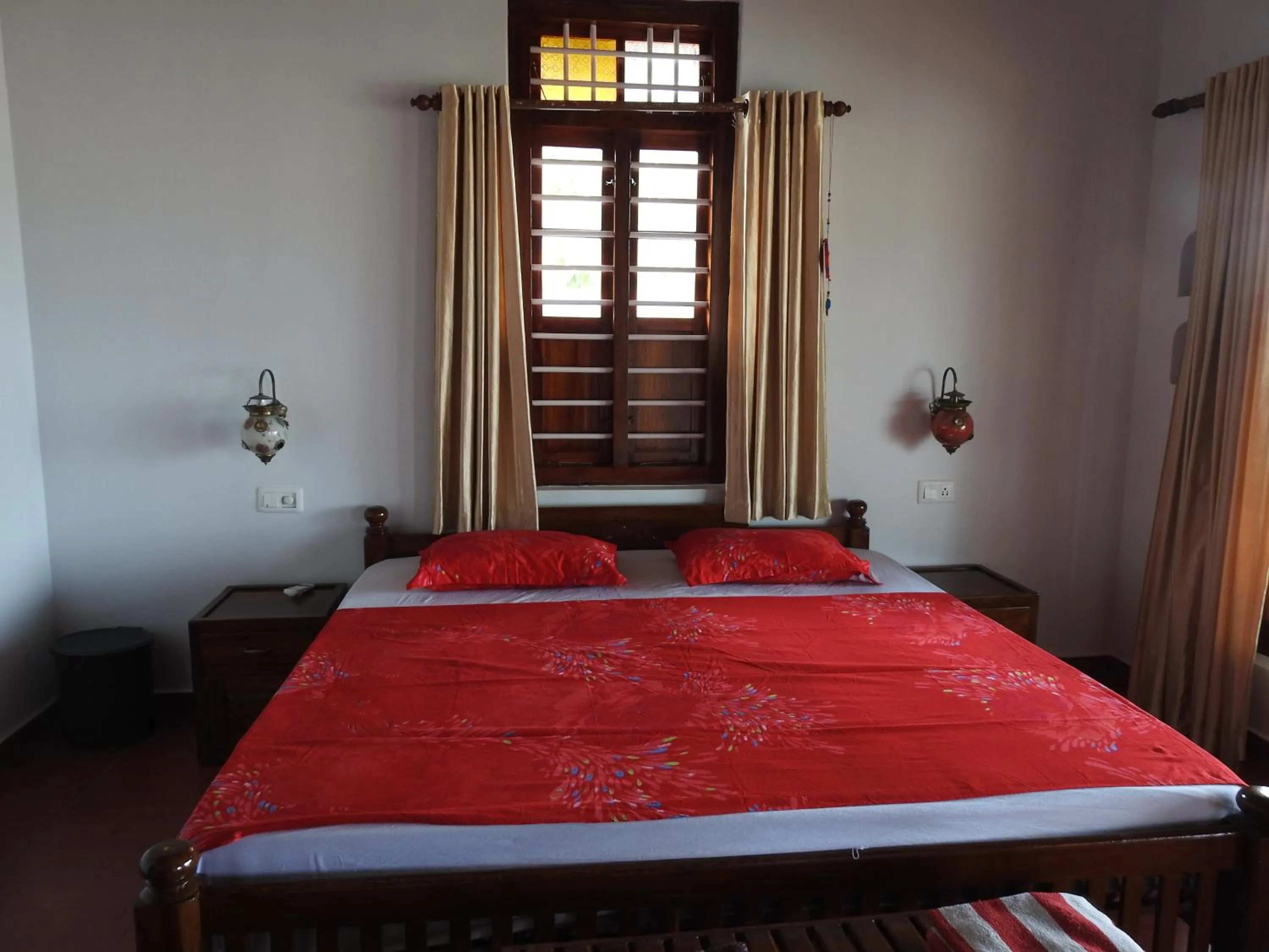 Bed in Alleppey Beach Garden