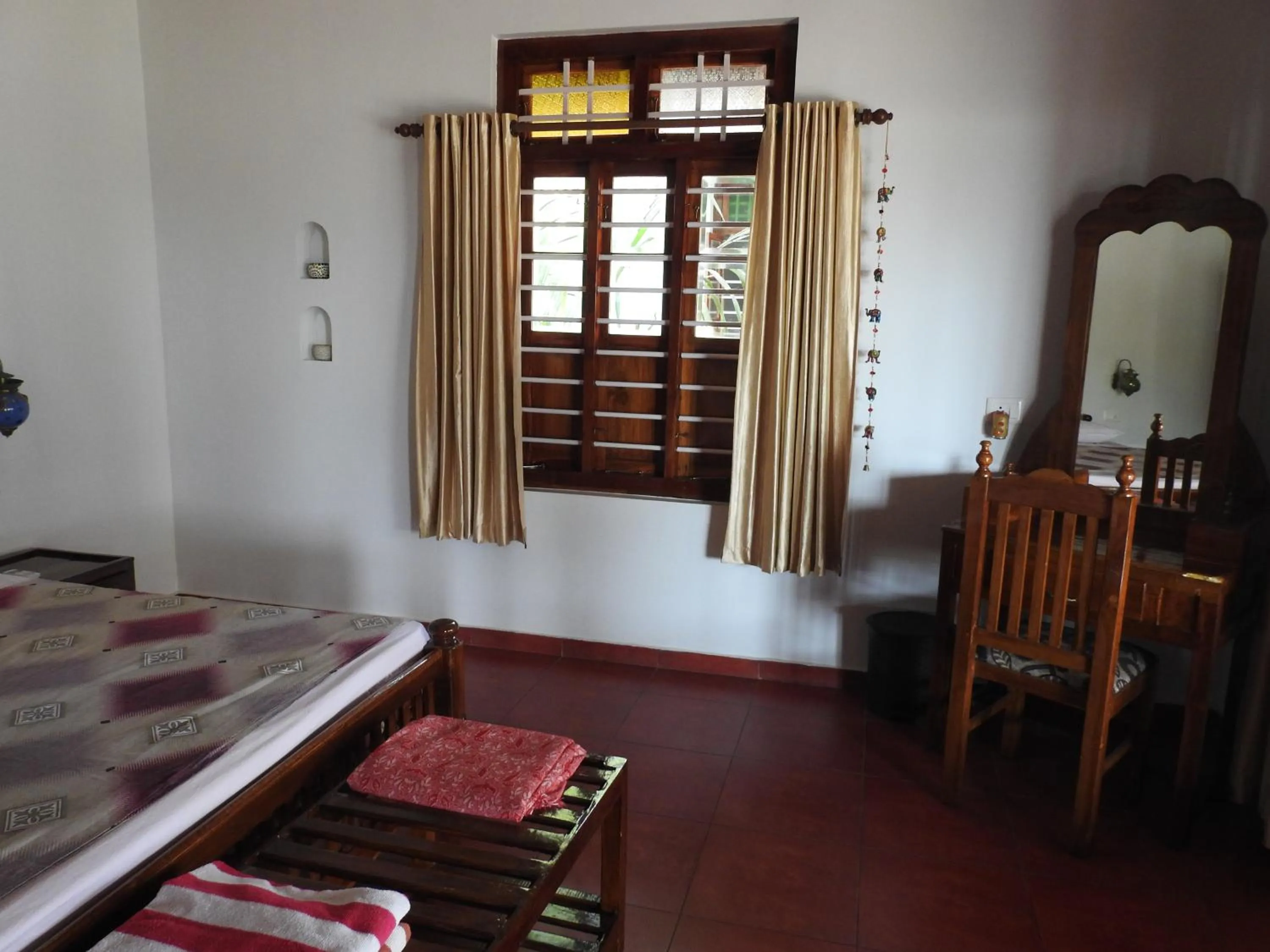 Bed in Alleppey Beach Garden