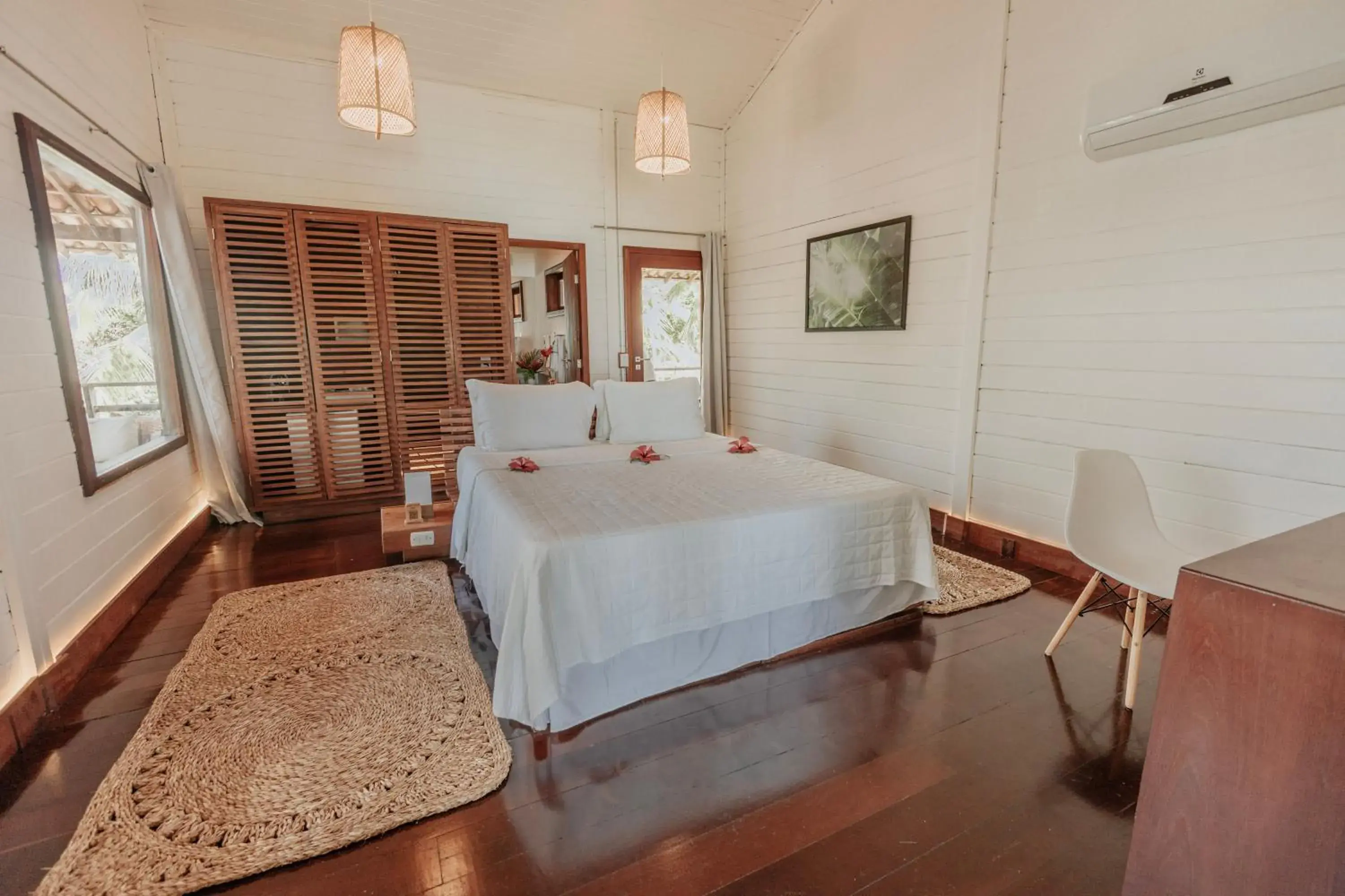 Superior Suite with Sea View in Madeiro Beach Hotel Superior Suite with Sea View in Madeiro Beach Hotel