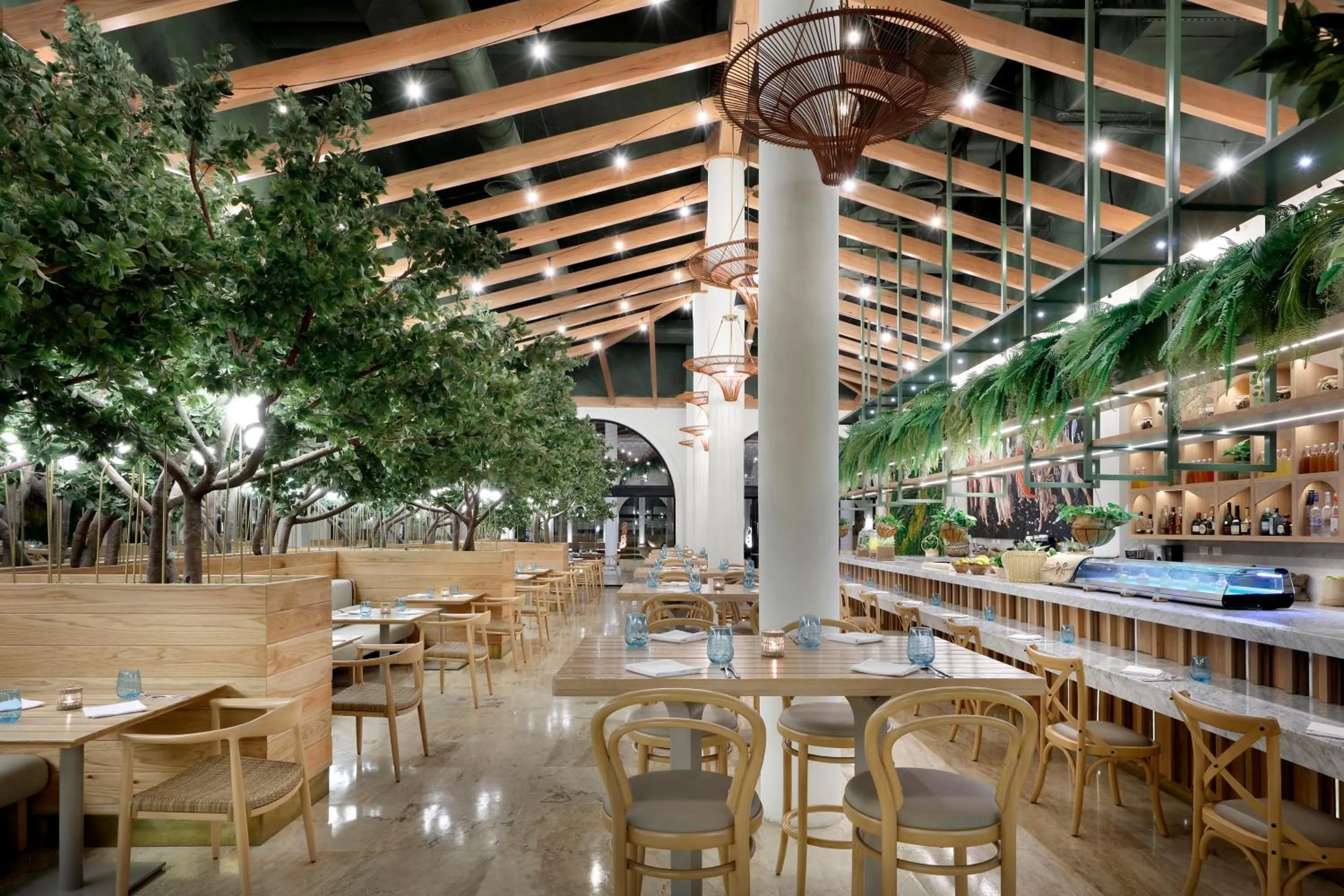 Restaurant/places to eat in Paradisus Palma Real Golf & Spa Resort All Inclusive