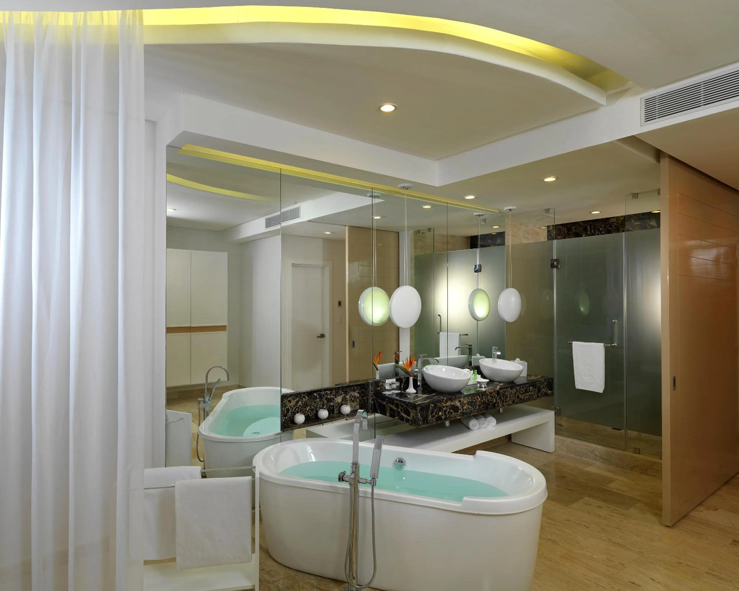 Bathroom in Paradisus Palma Real Golf & Spa Resort All Inclusive