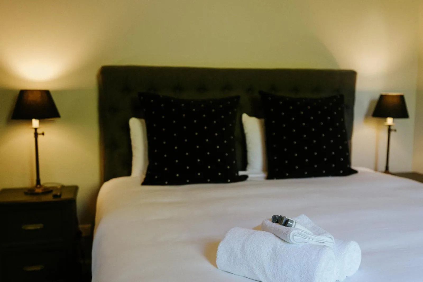 Bed in Bundanoon Hotel