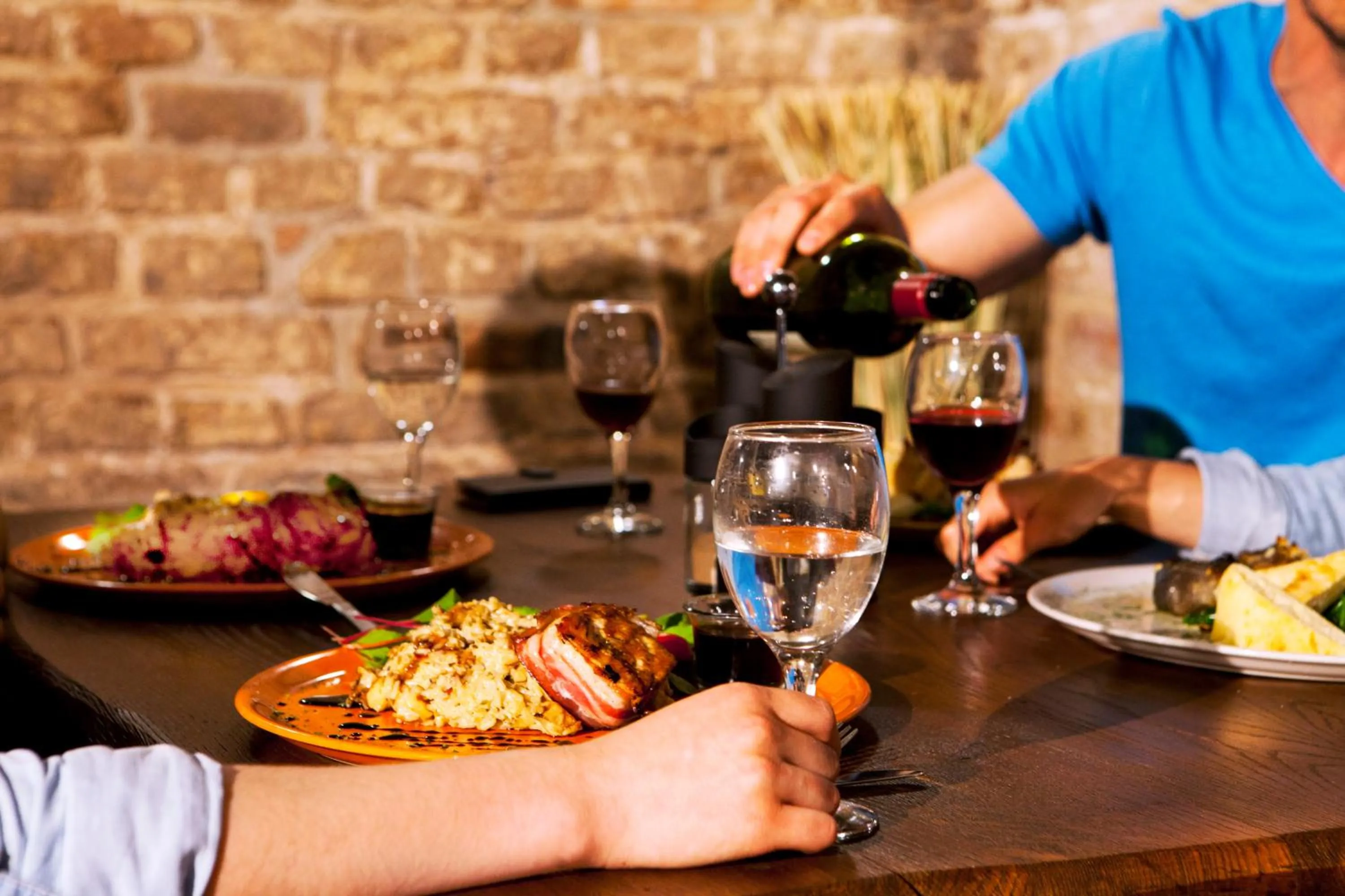 Restaurant/places to eat in London Rooms Zagreb Airport