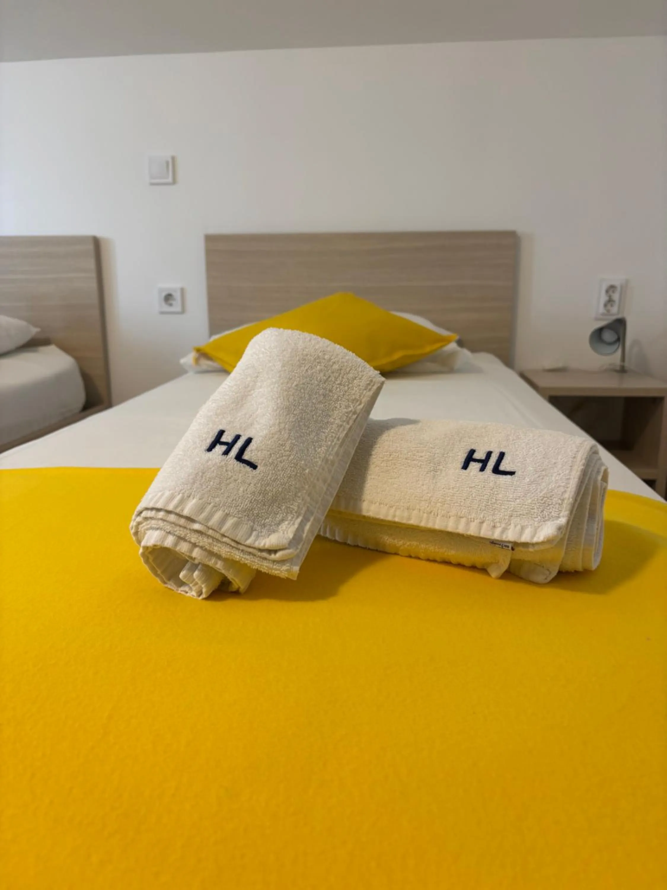 towels, Bed in London Rooms Zagreb Airport