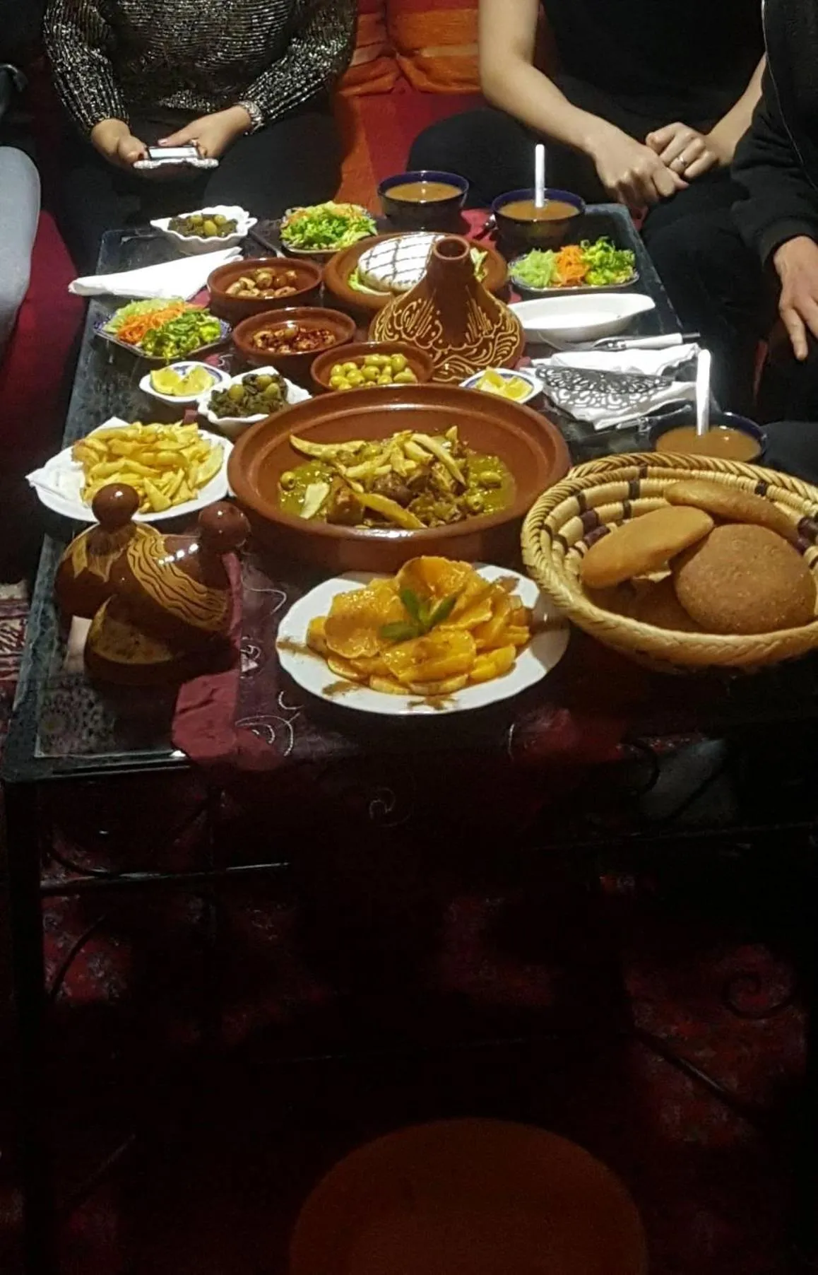Restaurant/places to eat in Dar Najia