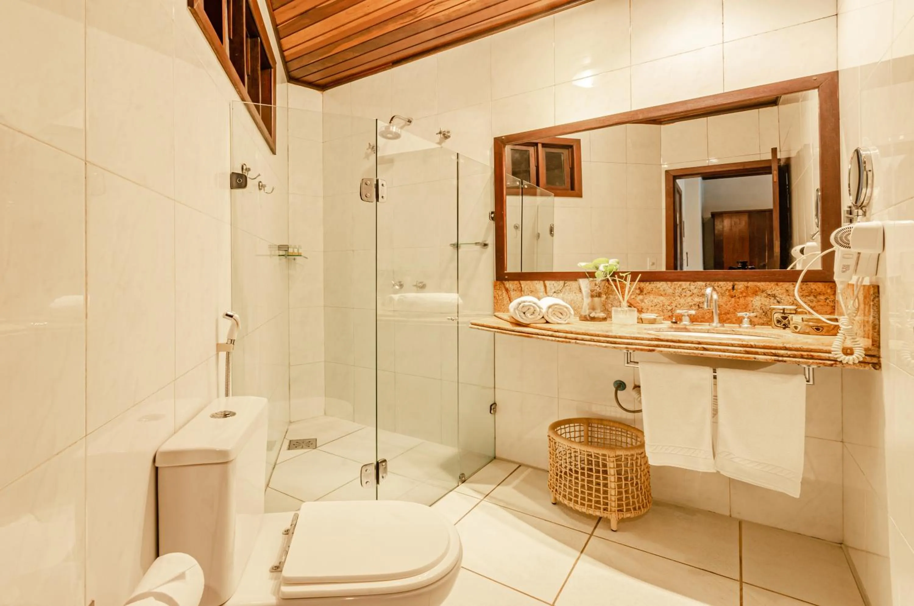 Bathroom in Hotel Ponta do Madeiro