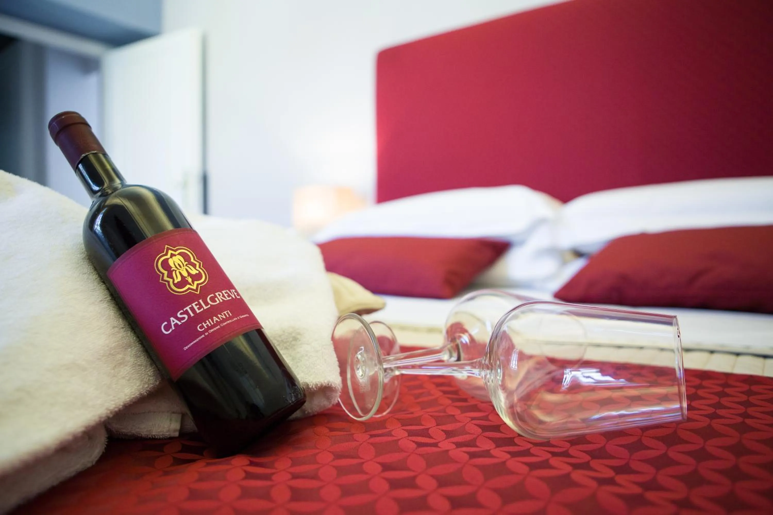 Alcoholic drinks, Bed in B&B Residenza San Gallo 79