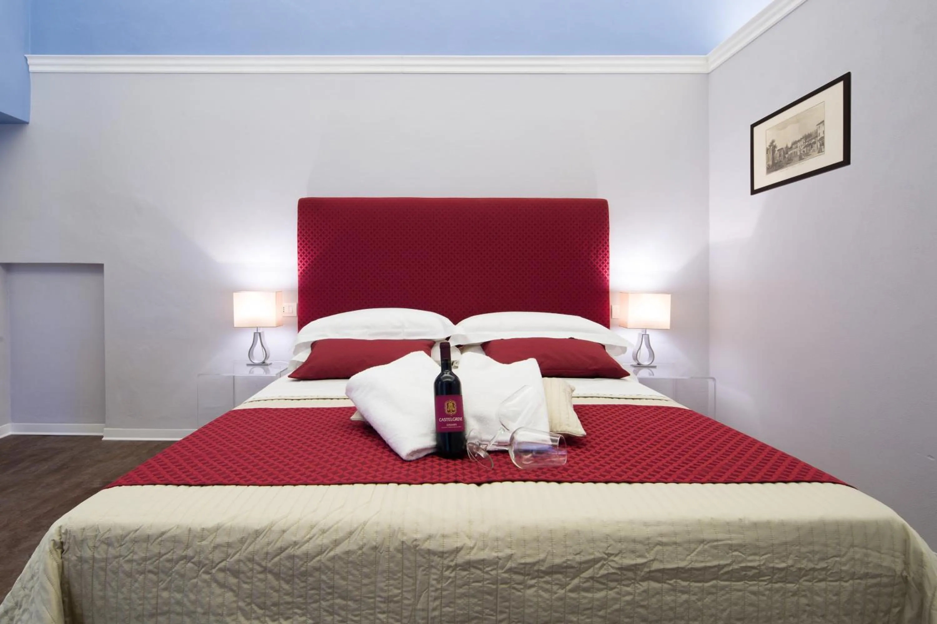 Decorative detail, Bed in B&B Residenza San Gallo 79