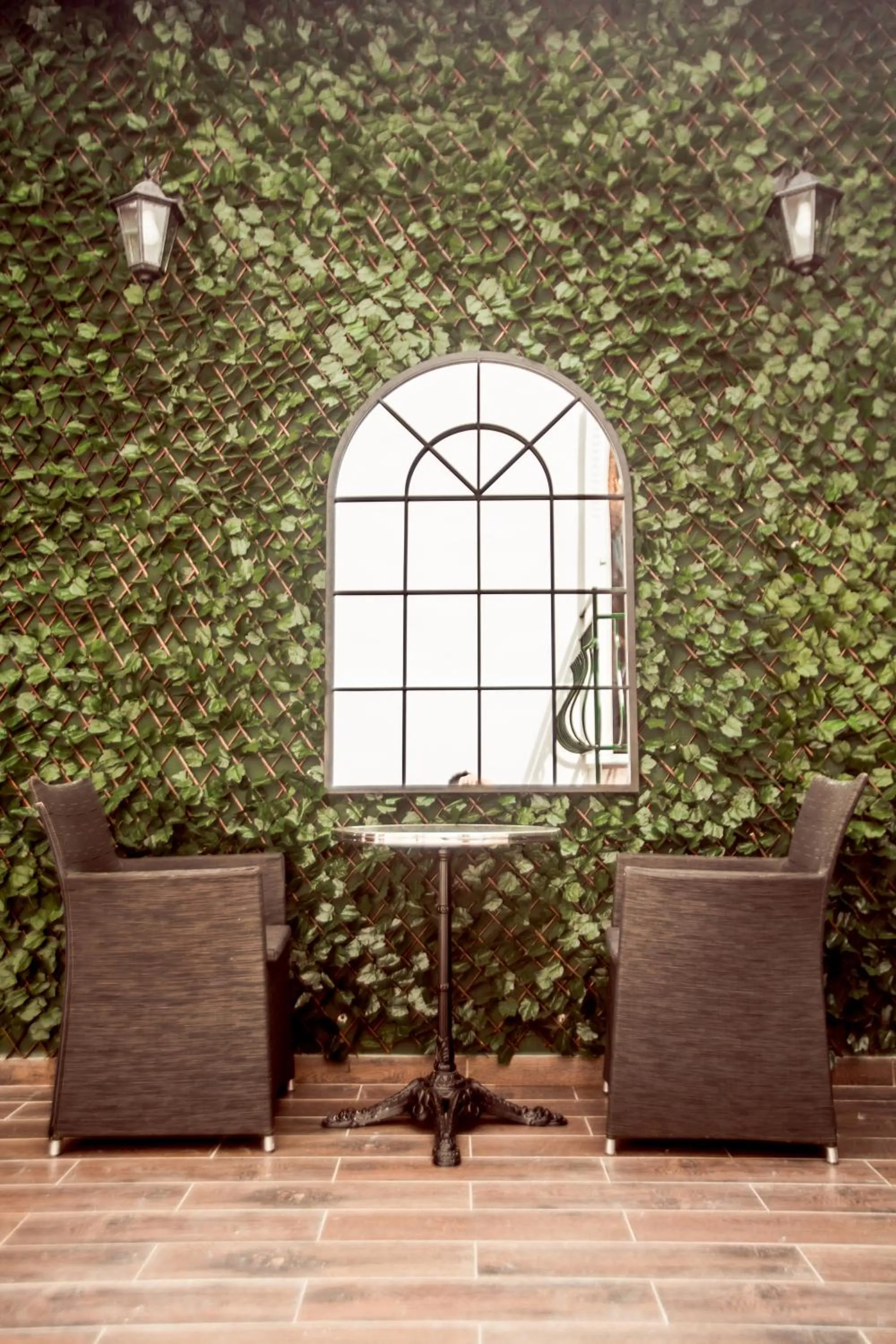 Garden in La Maison Gobert Paris Hotel Particulier