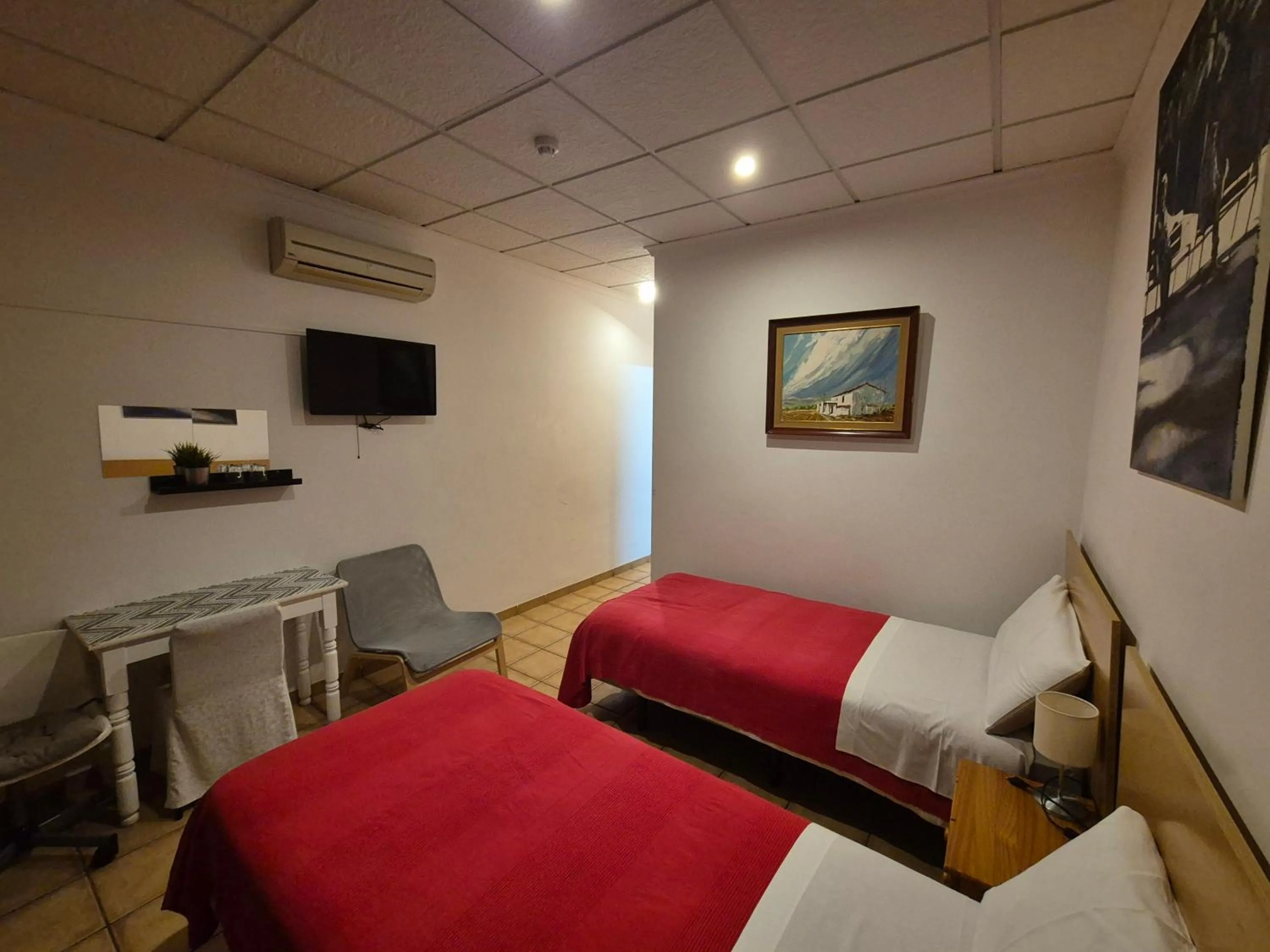 Bed in Hotel Bon Lloc