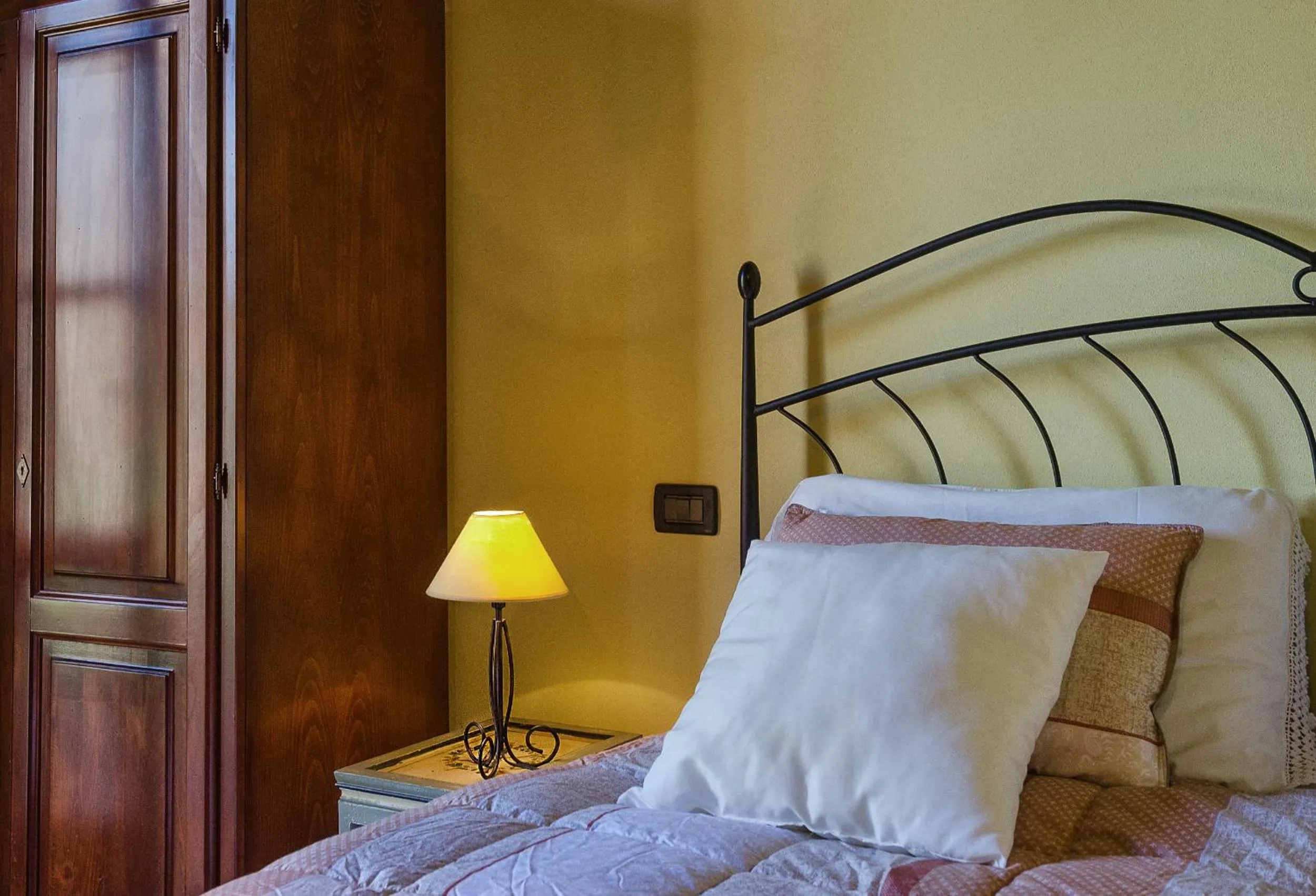 Bed in Pisa Holidays