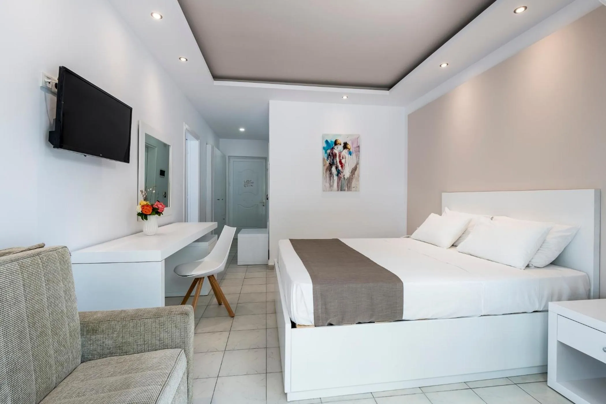 Bedroom, Bed in Gaia Royal