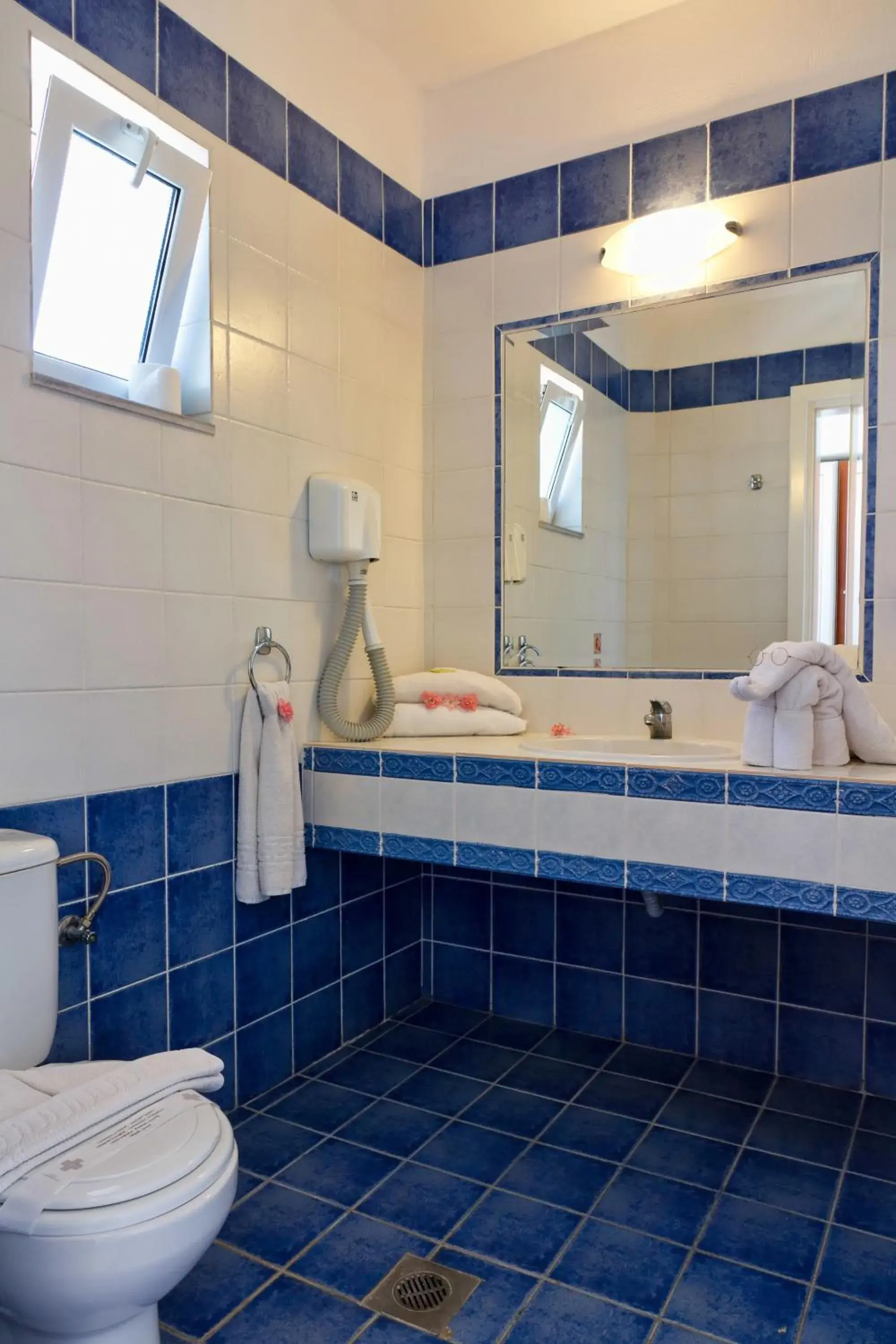 Triple Room in Gaia Royal Triple Room in Gaia Royal