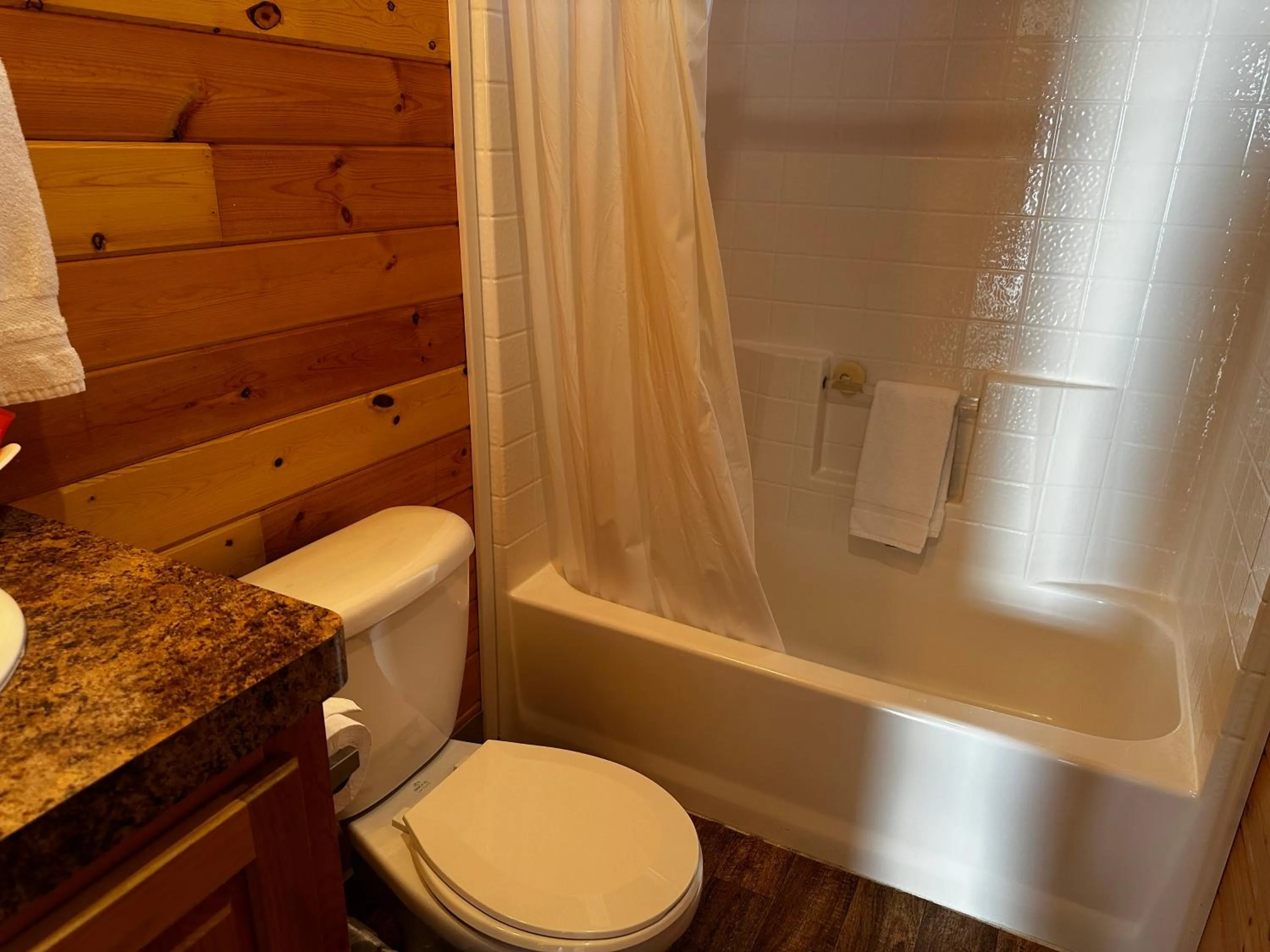 Bathroom in Westport Marina Cottages