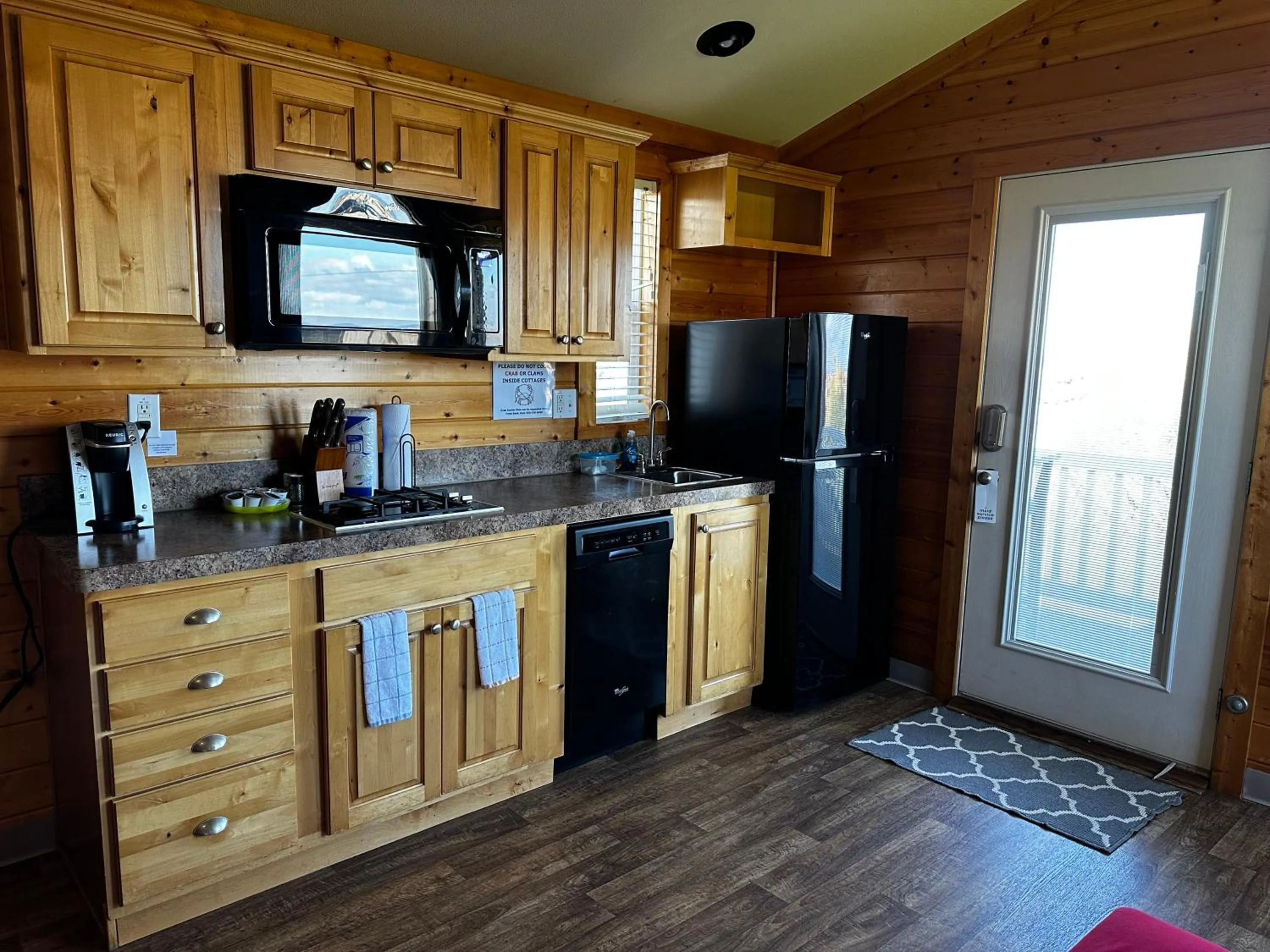 kitchen in Westport Marina Cottages