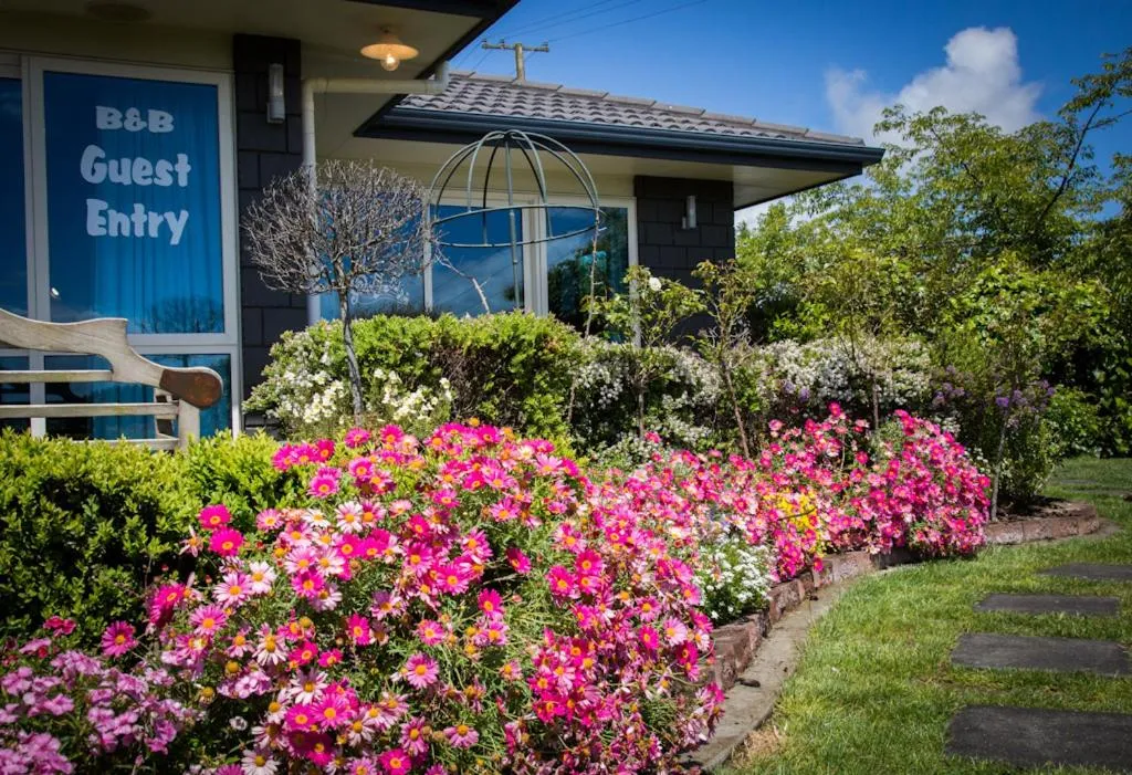 Garden in Waitomo Orchard Estate B&B