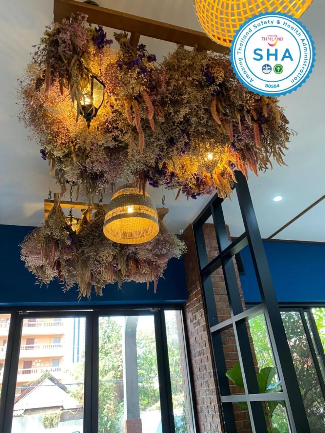 Property building in Jomtien Longstay Hotel - SHA Plus Certified