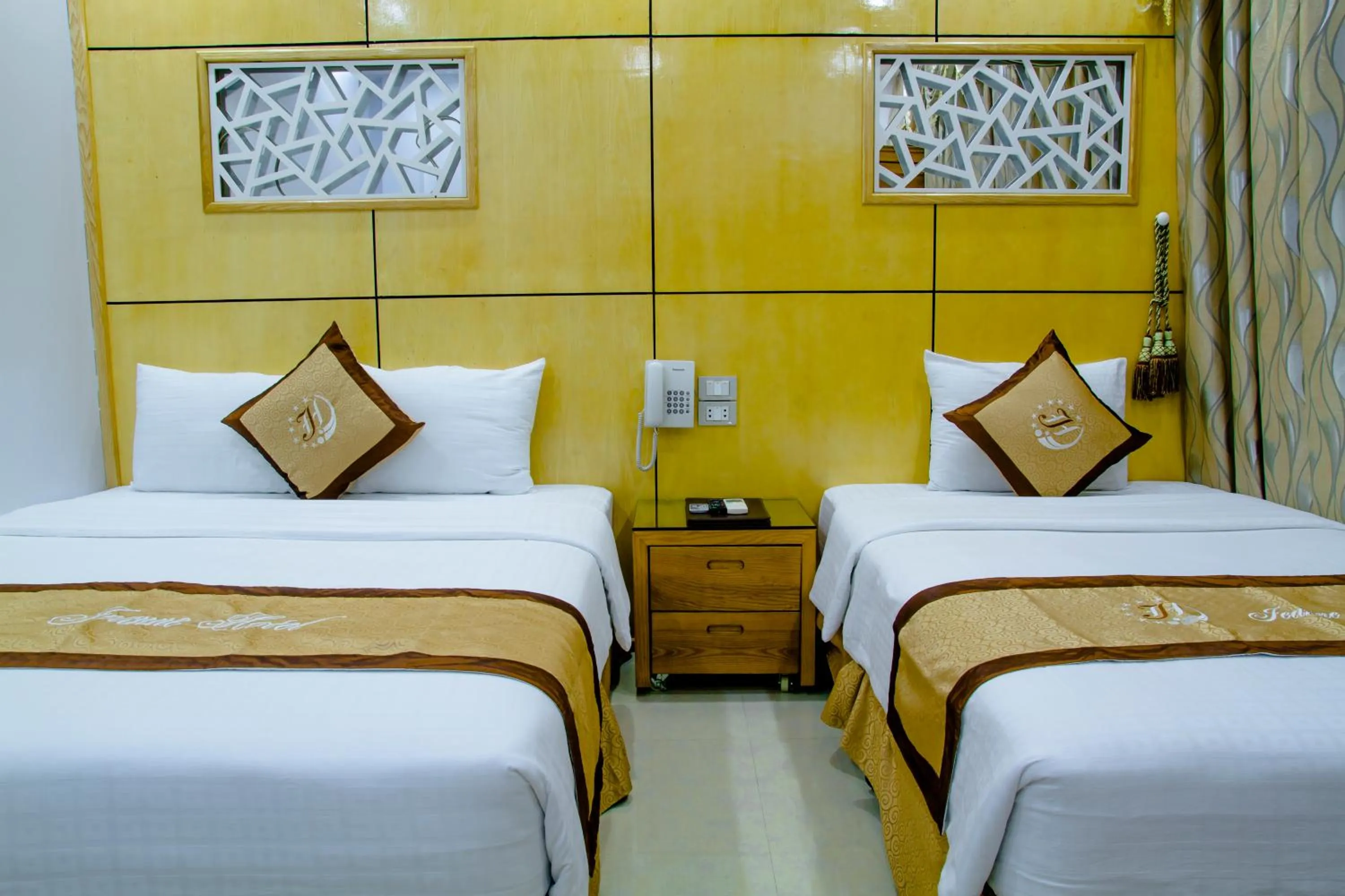 Decorative detail, Bed in Jeanne Hotel