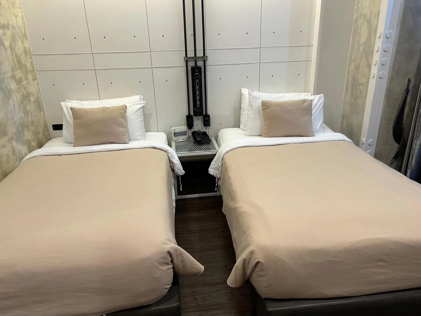 Bedroom, Bed in S Hadyai Hotel